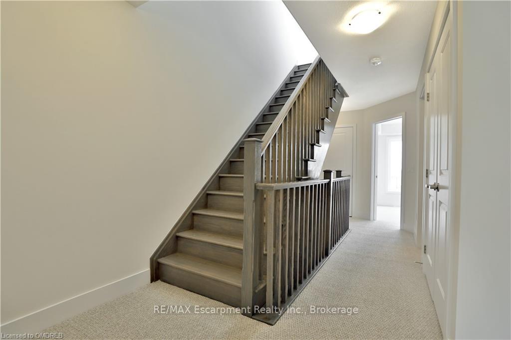 Photo 19 of Unit 8, 261 Skinner Road, Hamilton, Waterdown — HOMEH