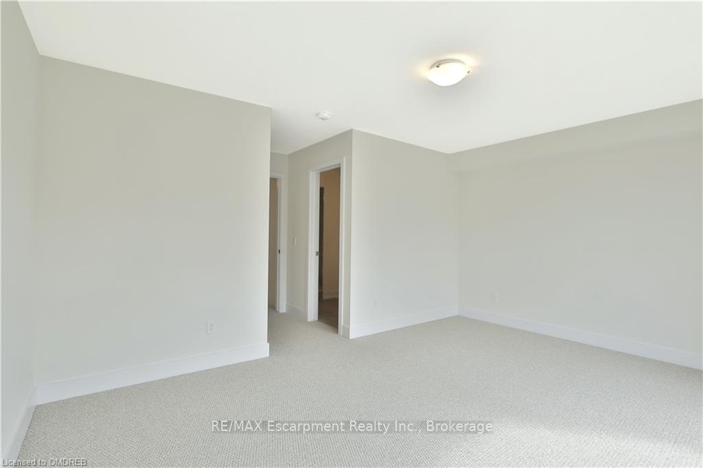 Photo 21 of Unit 8, 261 Skinner Road, Hamilton, Waterdown — HOMEH