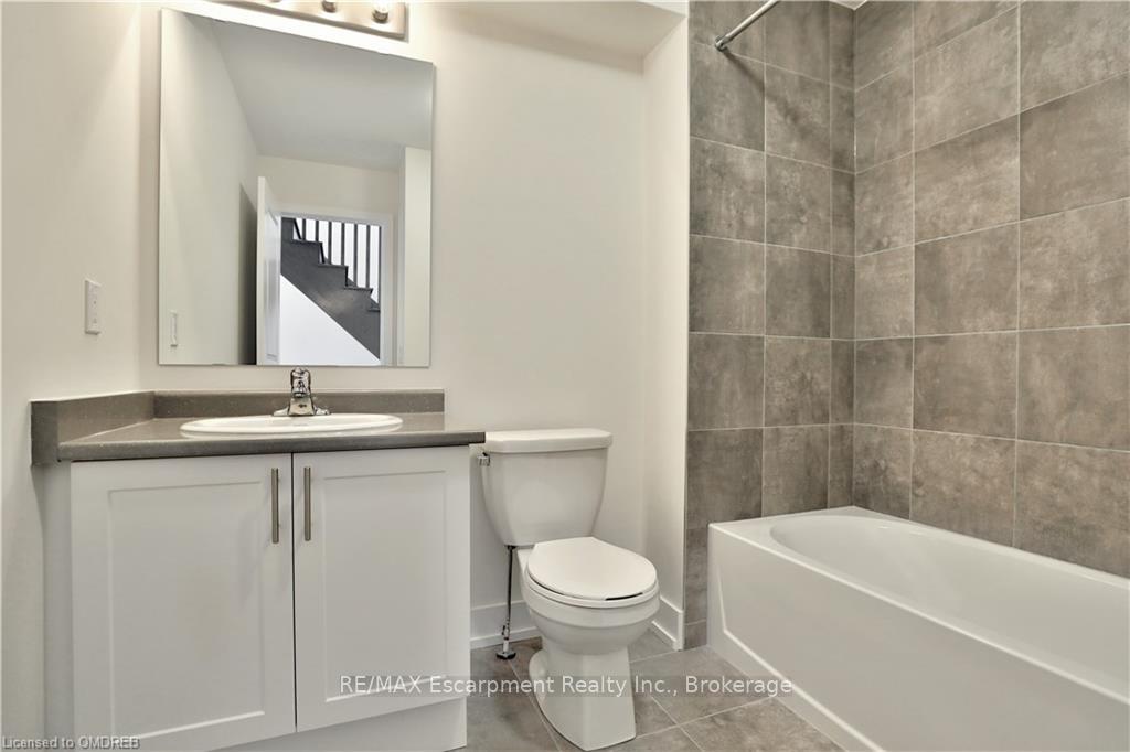 Photo 24 of Unit 8, 261 Skinner Road, Hamilton, Waterdown — HOMEH