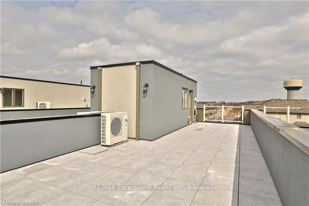 Photo 27 of Unit 8, 261 Skinner Road, Hamilton, Waterdown — HOMEH