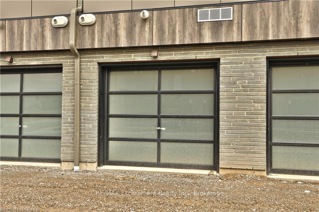 Photo 29 of Unit 8, 261 Skinner Road, Hamilton, Waterdown — HOMEH