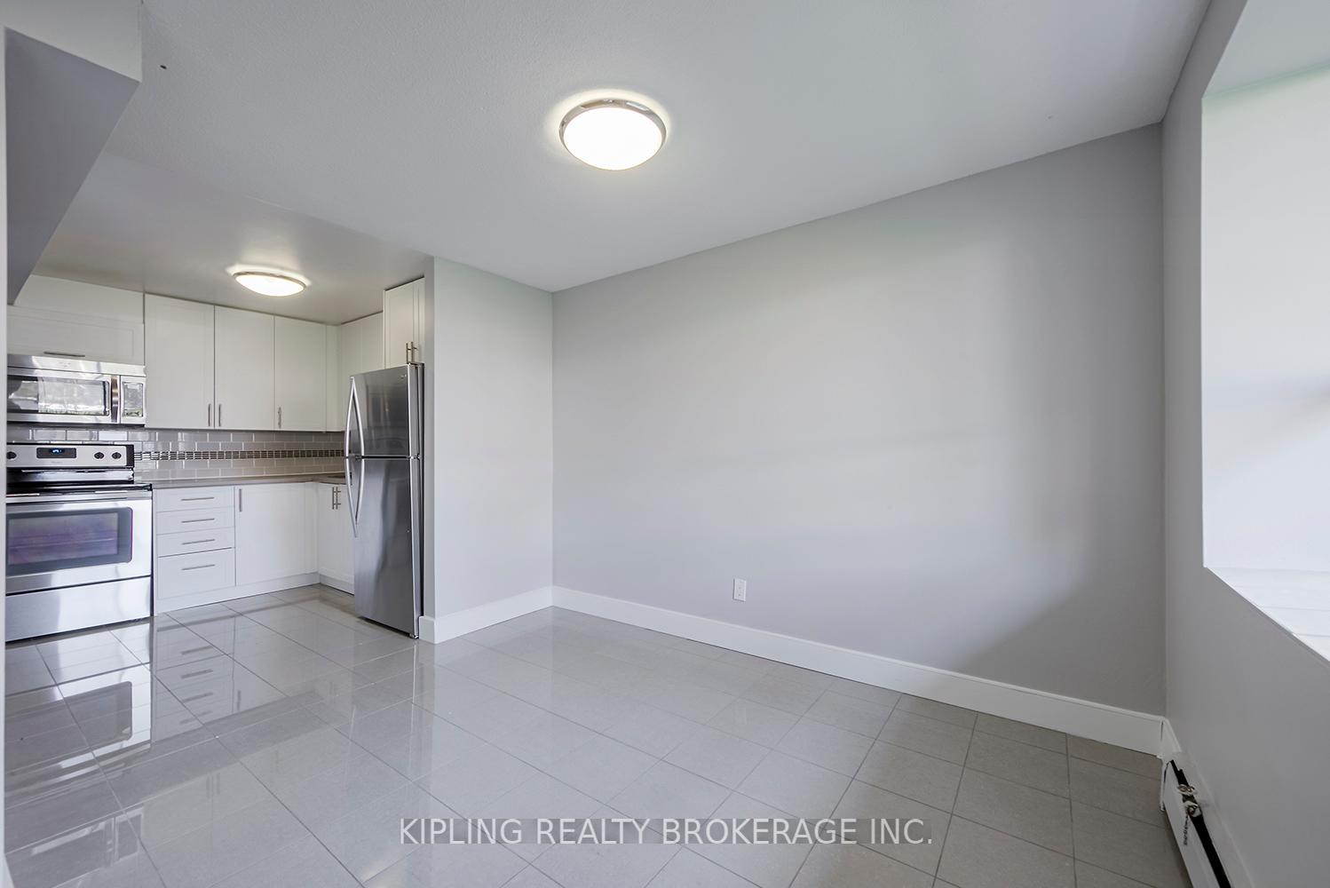 Photo 5 of Unit 511, 39 Willow Road, Guelph, Willow West/Sugarbush/West Acres — HOMEH