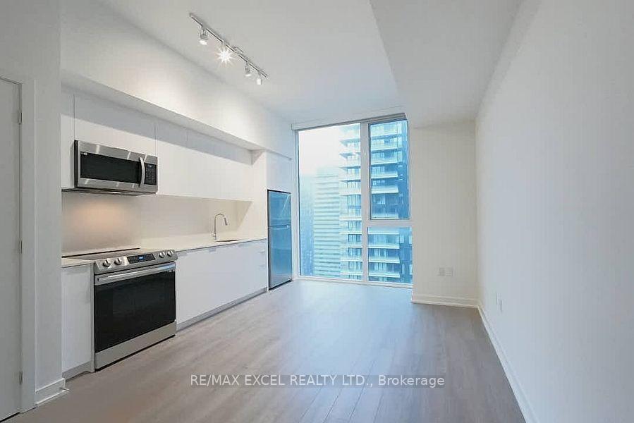 Photo 7 of Unit 3606, 357 King Street W, Toronto, Waterfront Communities — HOMEH