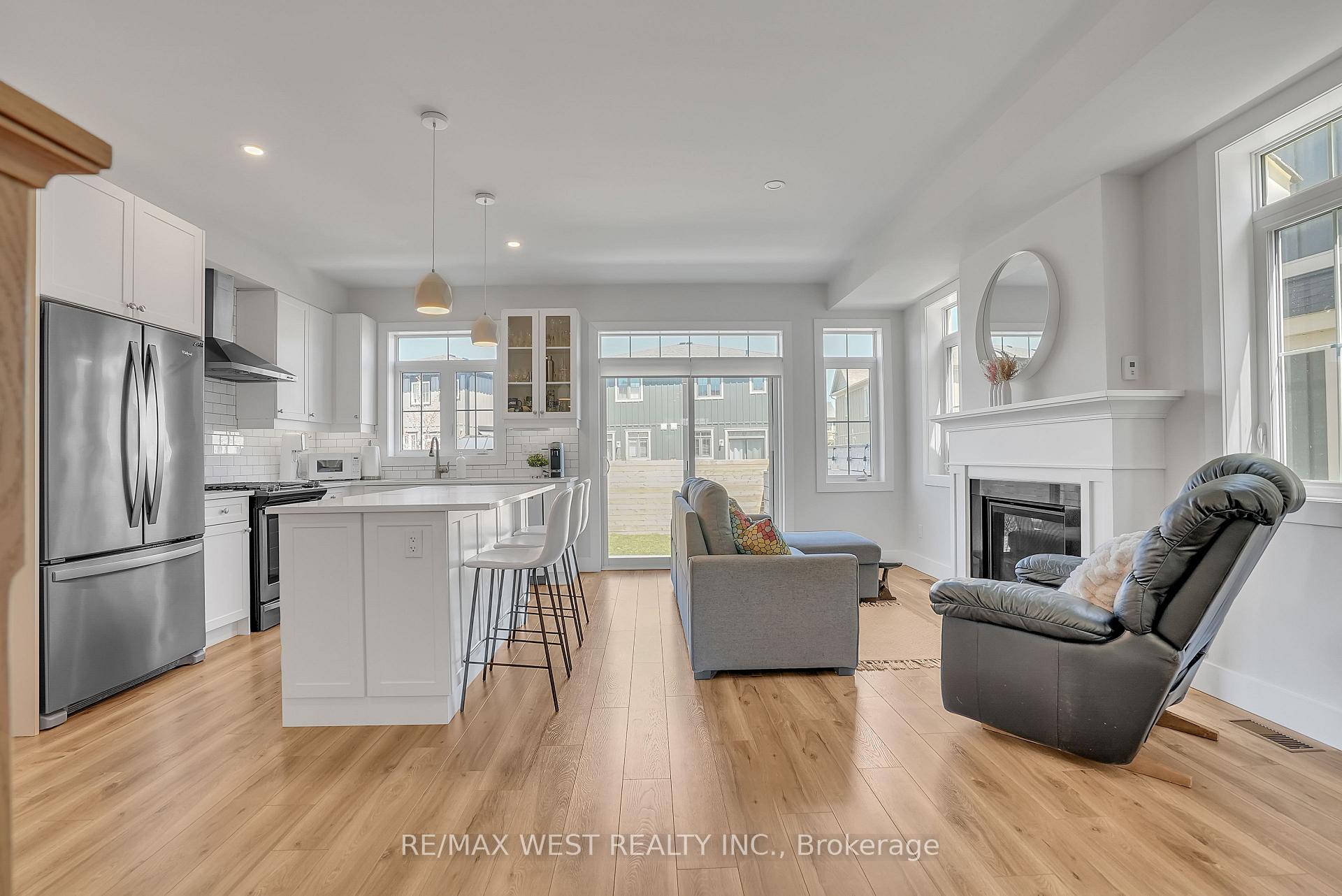 Photo 7 of 197 Yellow Birch Crescent, Blue Mountains — HOMEH