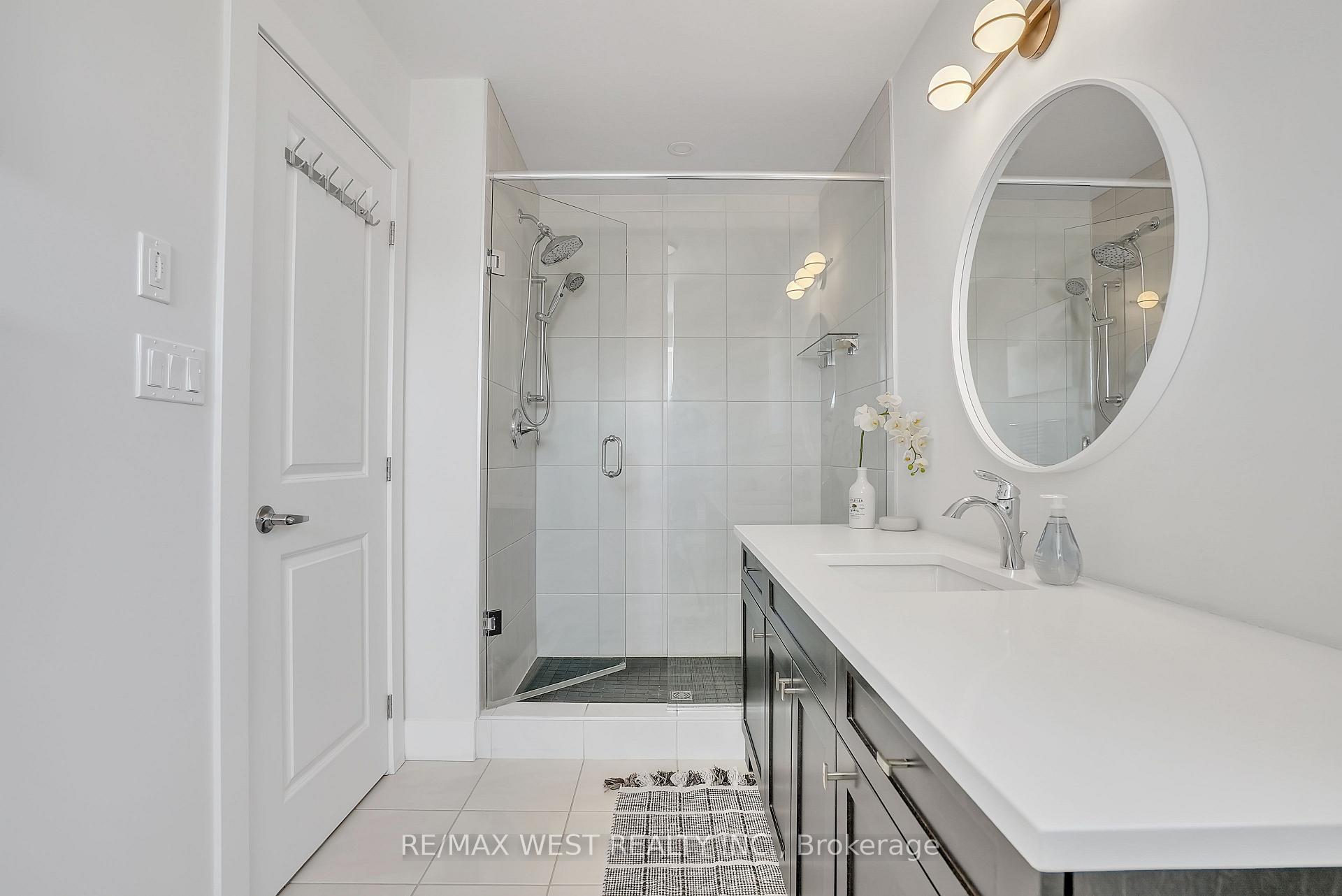 Photo 11 of 197 Yellow Birch Crescent, Blue Mountains — HOMEH