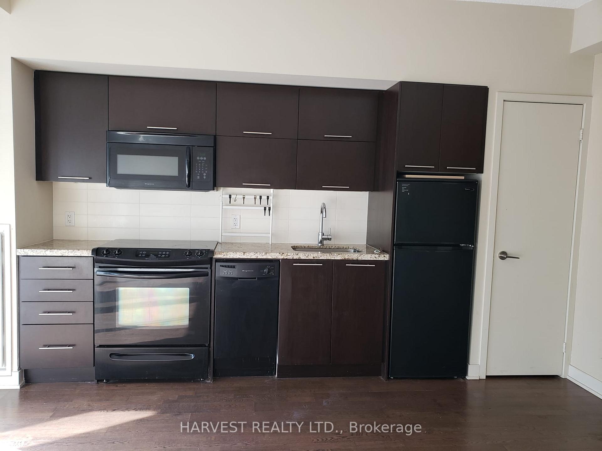 Photo 3 of Unit 708, 21 Nelson Street, Toronto, Waterfront Communities — HOMEH