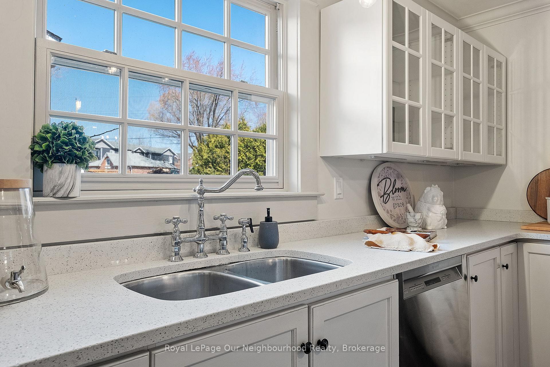 Photo 26 of 67 Ontario Street, Clarington, Bowmanville — HOMEH