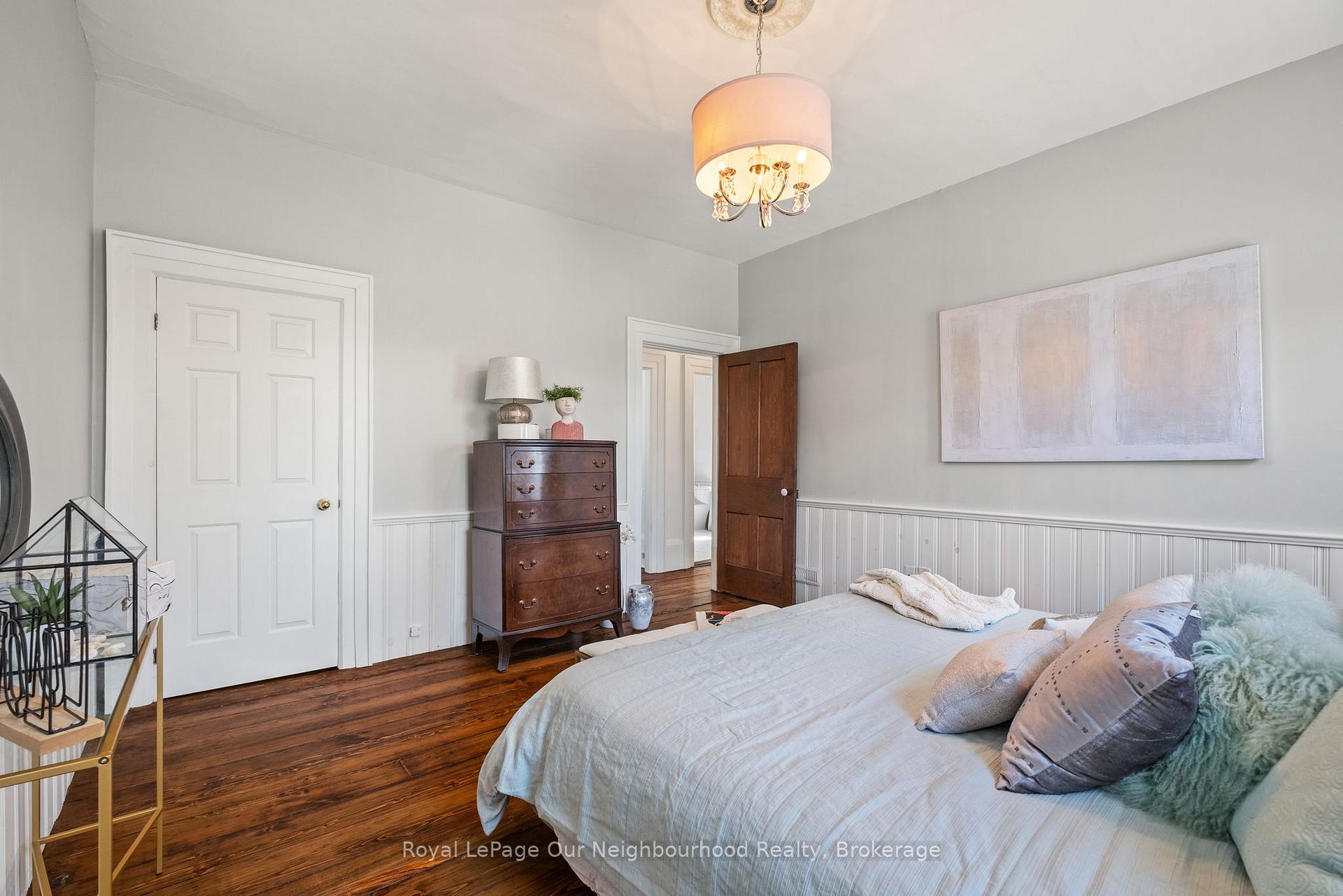 Photo 31 of 67 Ontario Street, Clarington, Bowmanville — HOMEH