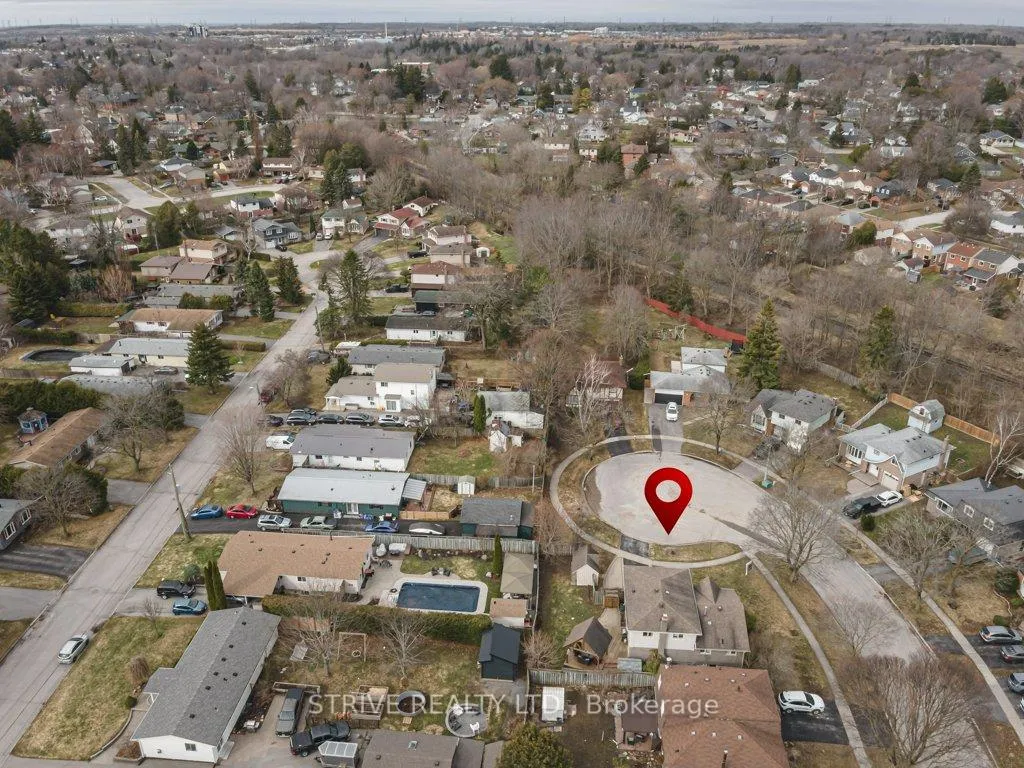 Photo 36 of 11 Lorraine Court, Clarington, Bowmanville — HOMEH
