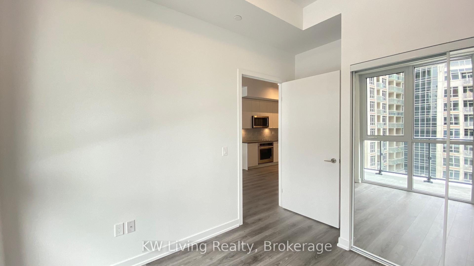 Photo 9 of Unit 715, 38 Iannuzzi Street, Toronto, Niagara — HOMEH