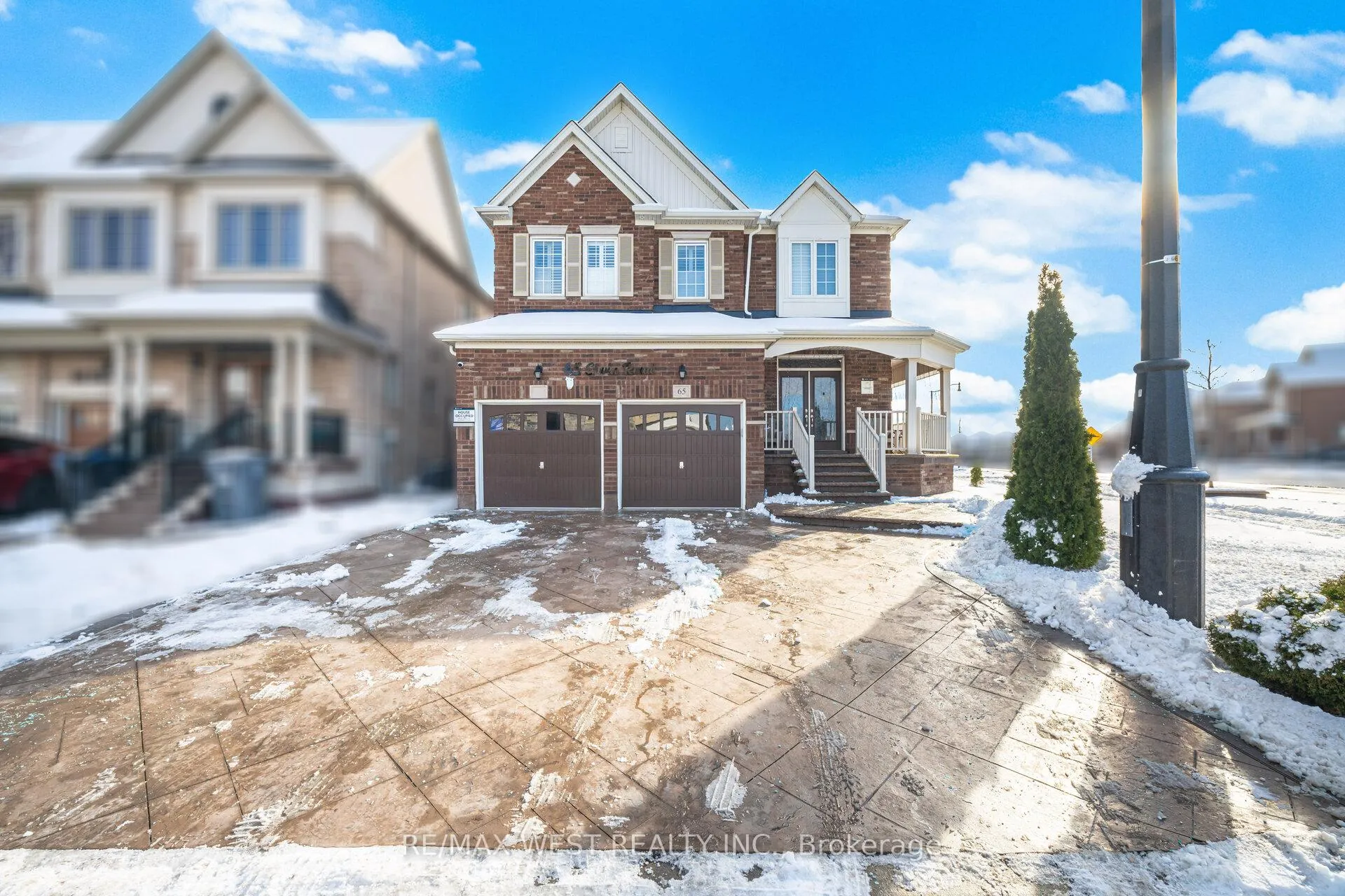 Photo 2 of 65 Elwin Road, Brampton, Credit Valley — HOMEH