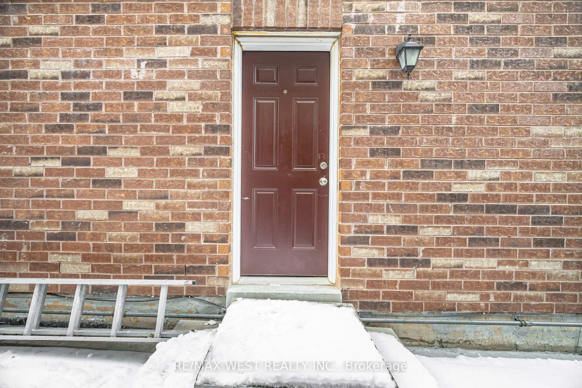 Photo 9 of 65 Elwin Road, Brampton, Credit Valley — HOMEH