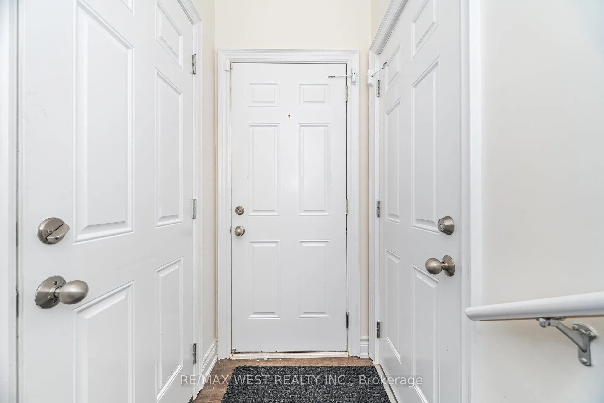 Photo 10 of 65 Elwin Road, Brampton, Credit Valley — HOMEH
