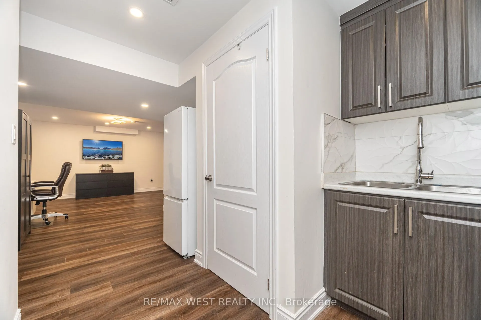 Photo 16 of 65 Elwin Road, Brampton, Credit Valley — HOMEH
