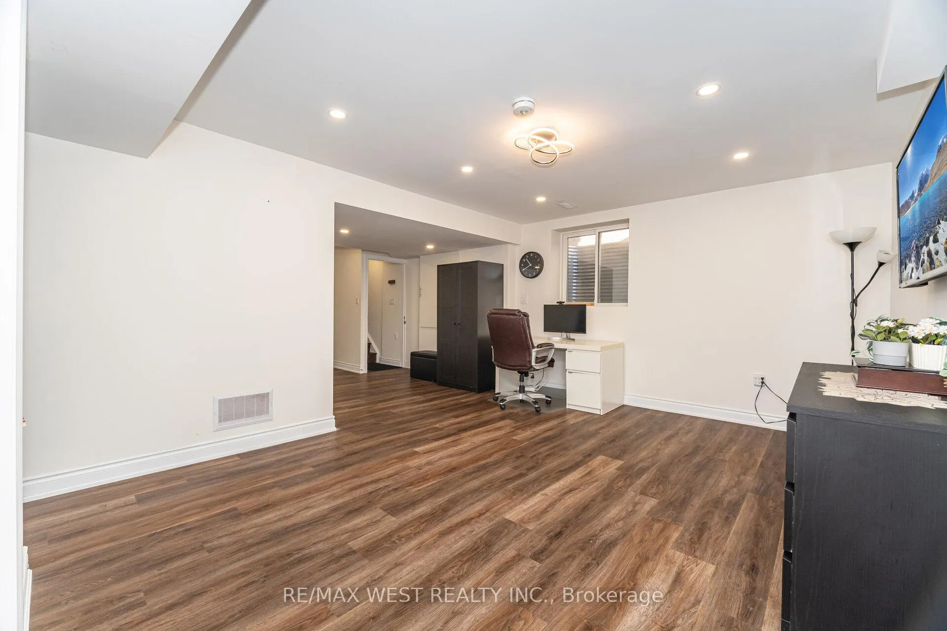 Photo 20 of 65 Elwin Road, Brampton, Credit Valley — HOMEH
