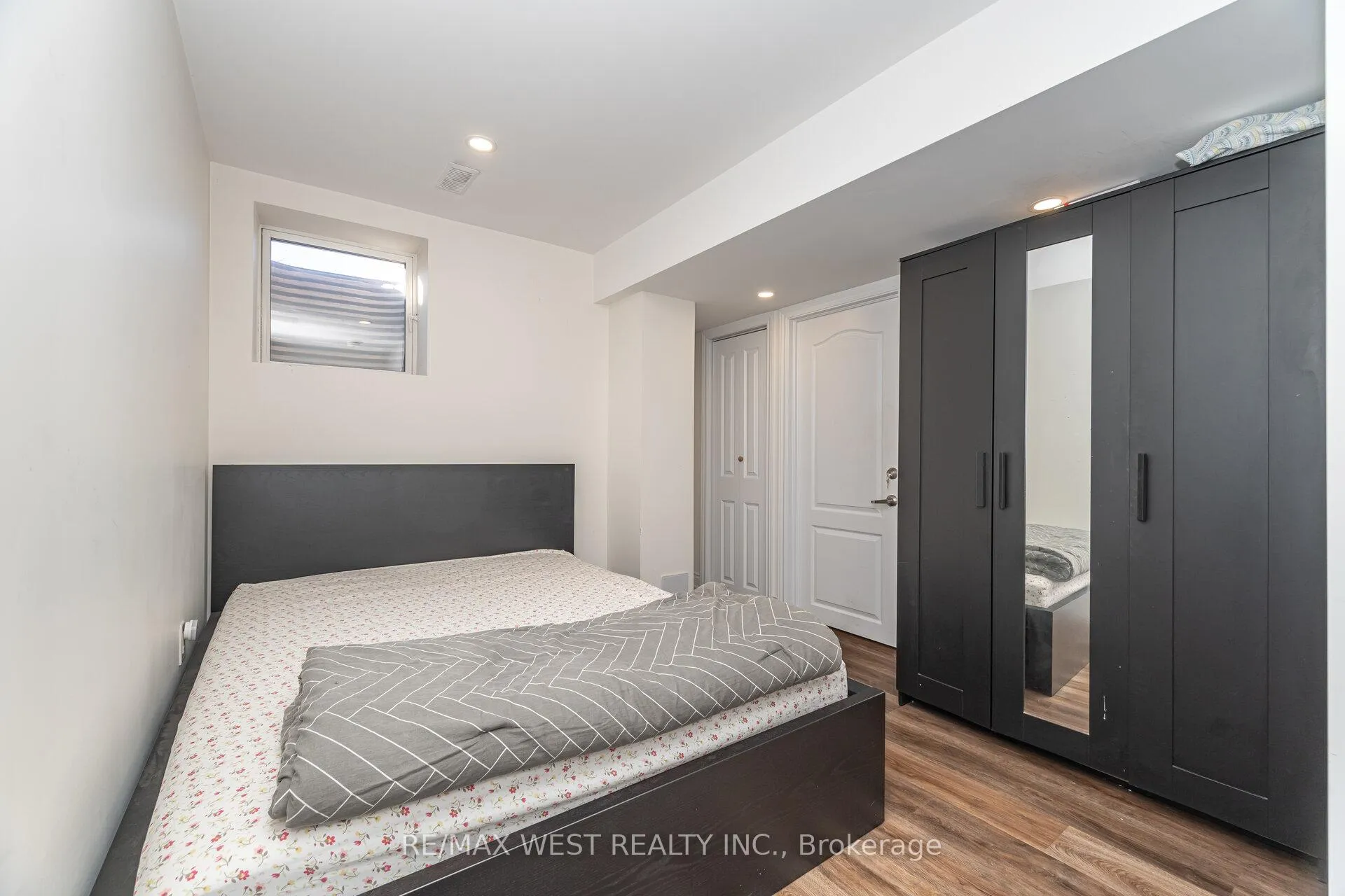 Photo 29 of 65 Elwin Road, Brampton, Credit Valley — HOMEH