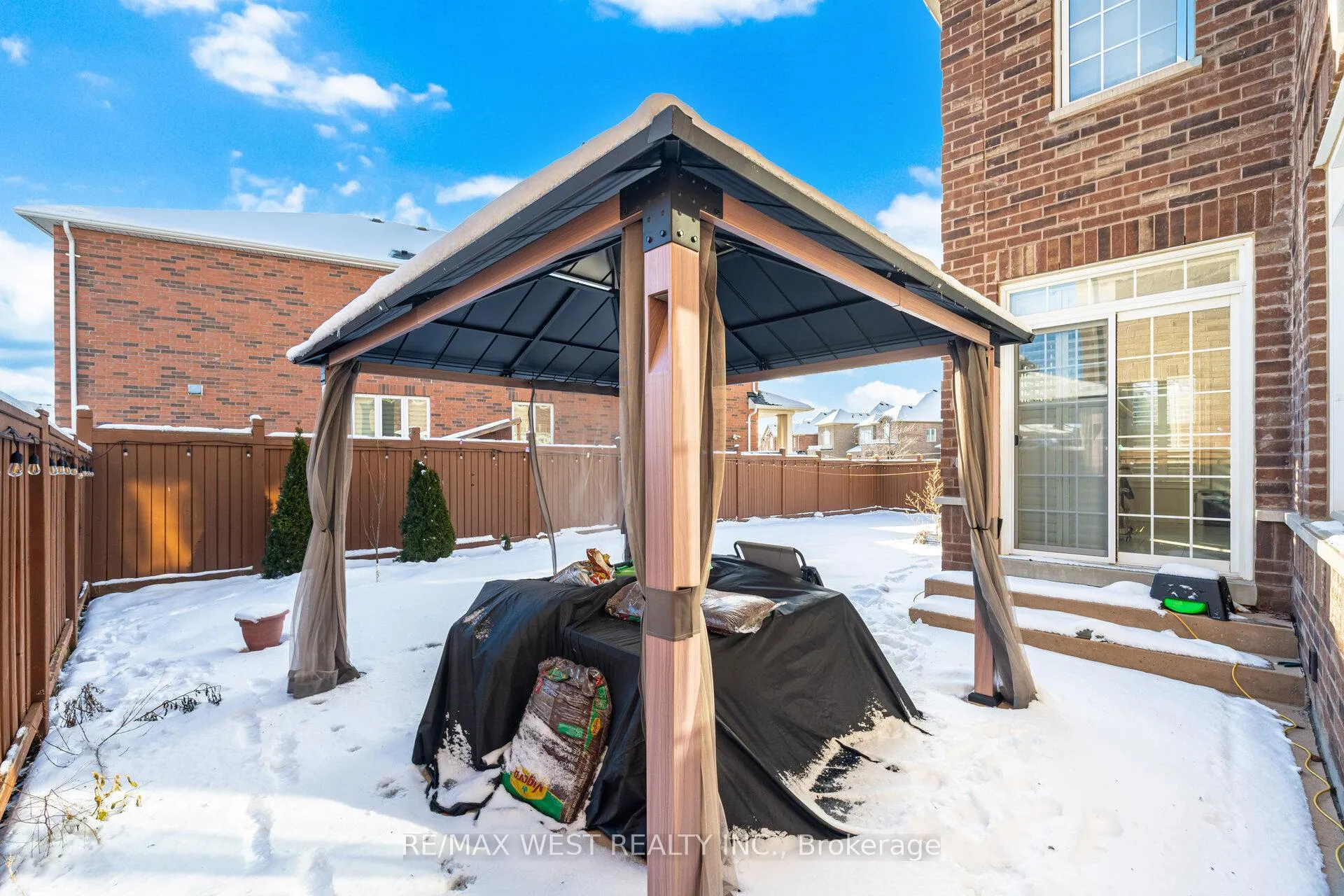 Photo 37 of 65 Elwin Road, Brampton, Credit Valley — HOMEH