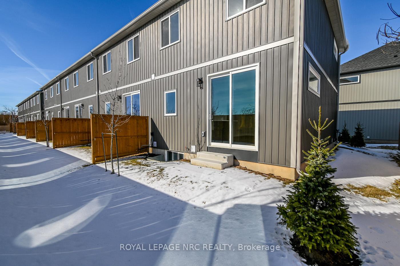 Photo 32 of Unit 26, 121A Moffatt Street, St. Catharines, Oakdale — HOMEH