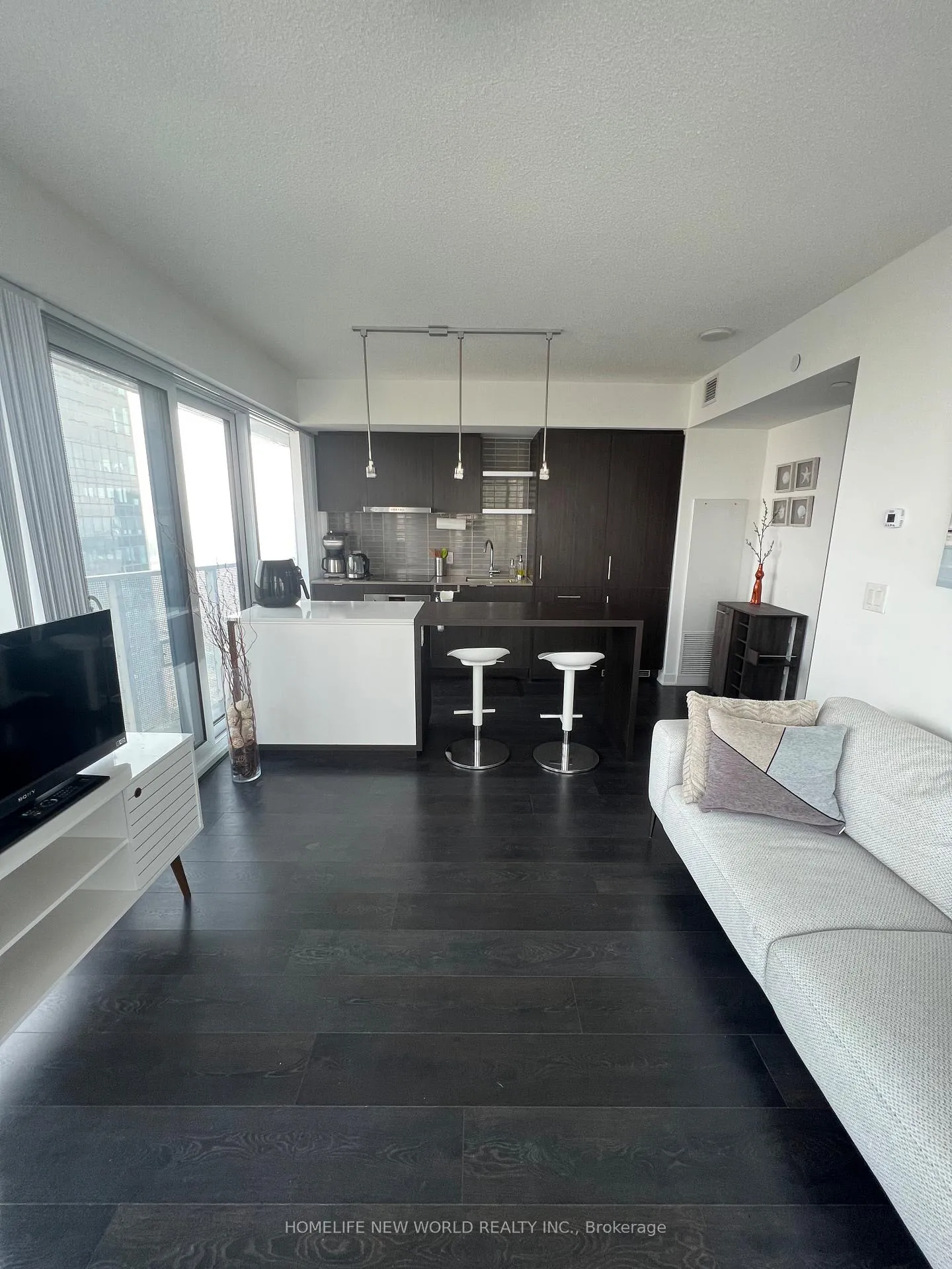 Photo 6 of Unit 3707, 88 Harbour Street, Toronto, Waterfront Communities — HOMEH