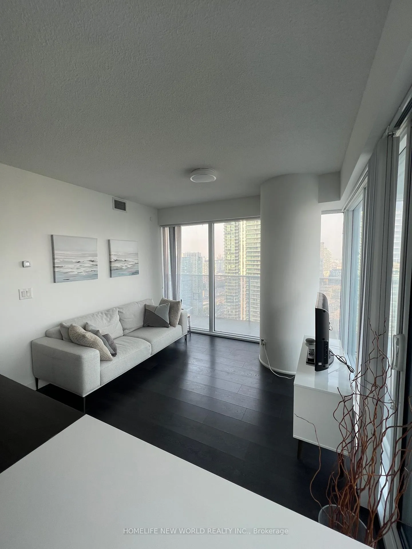Photo 7 of Unit 3707, 88 Harbour Street, Toronto, Waterfront Communities — HOMEH