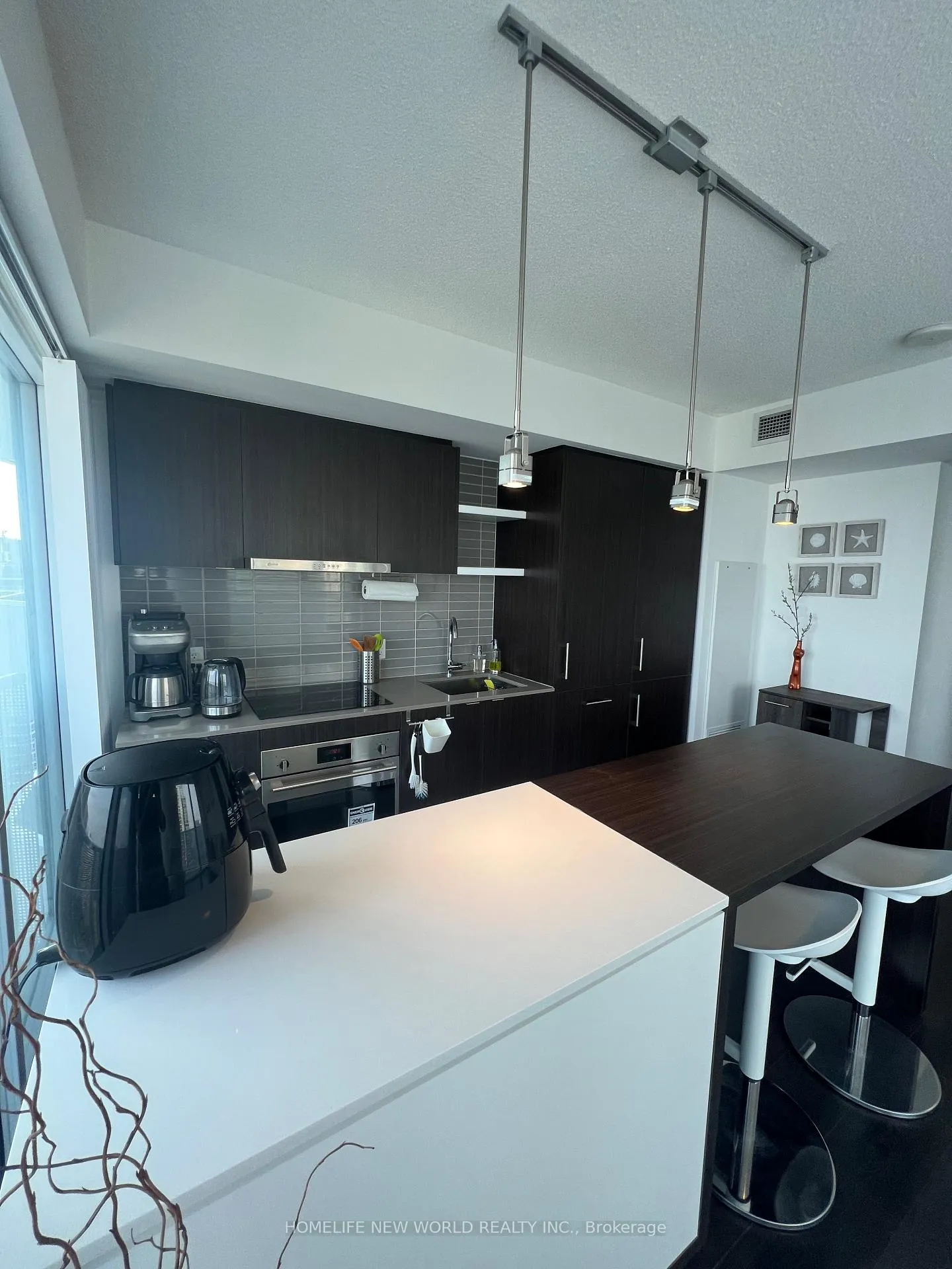 Photo 8 of Unit 3707, 88 Harbour Street, Toronto, Waterfront Communities — HOMEH