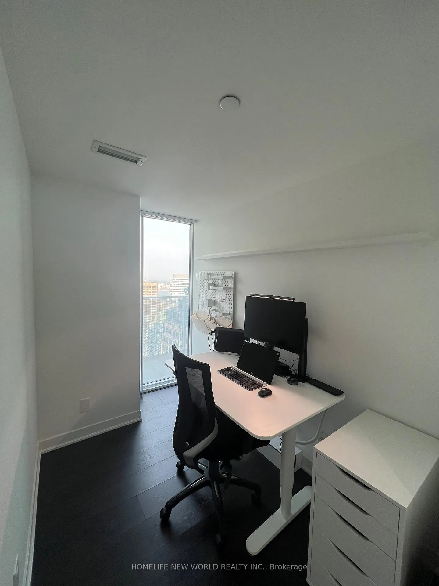 Photo 12 of Unit 3707, 88 Harbour Street, Toronto, Waterfront Communities — HOMEH