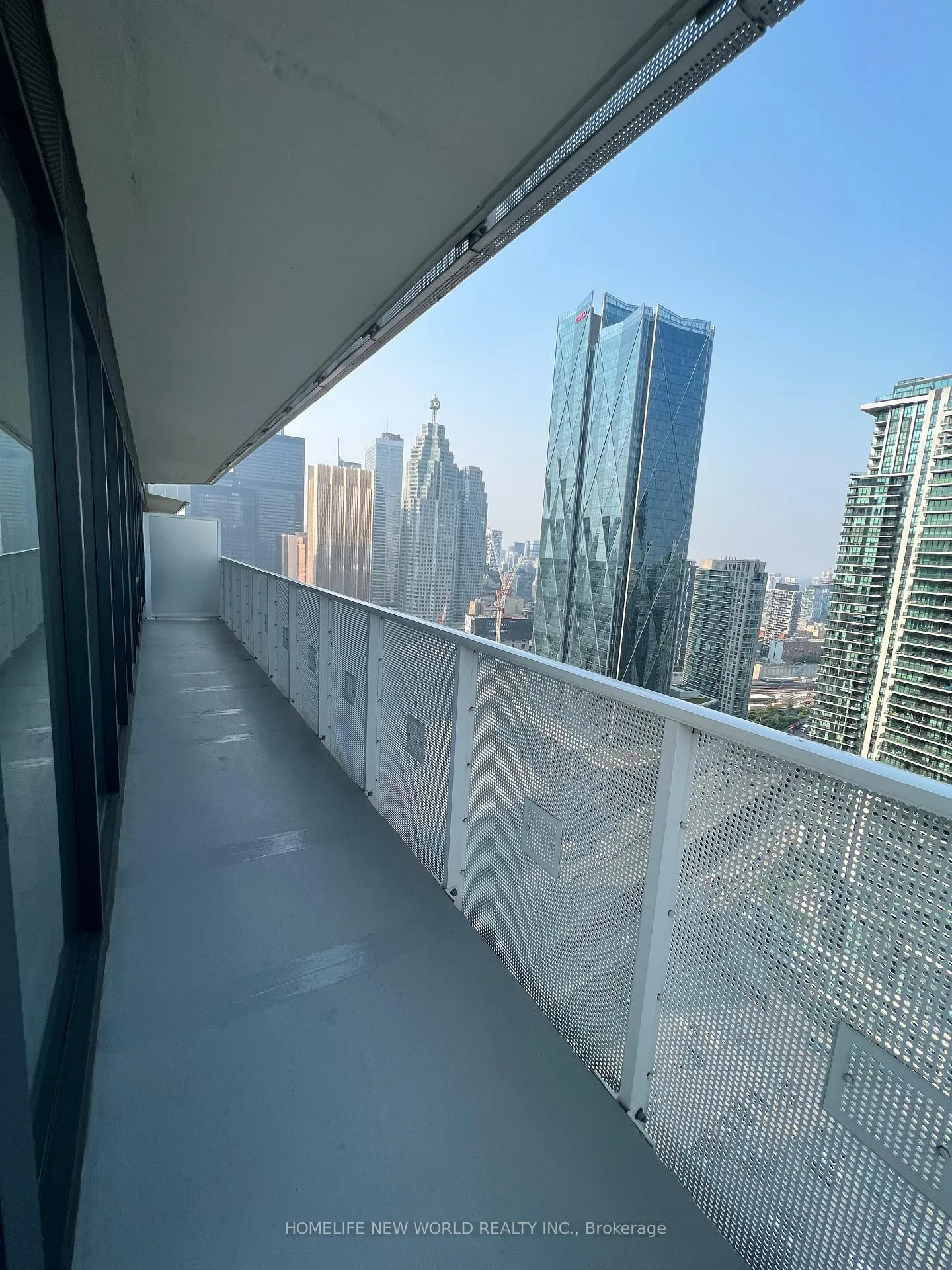 Photo 13 of Unit 3707, 88 Harbour Street, Toronto, Waterfront Communities — HOMEH