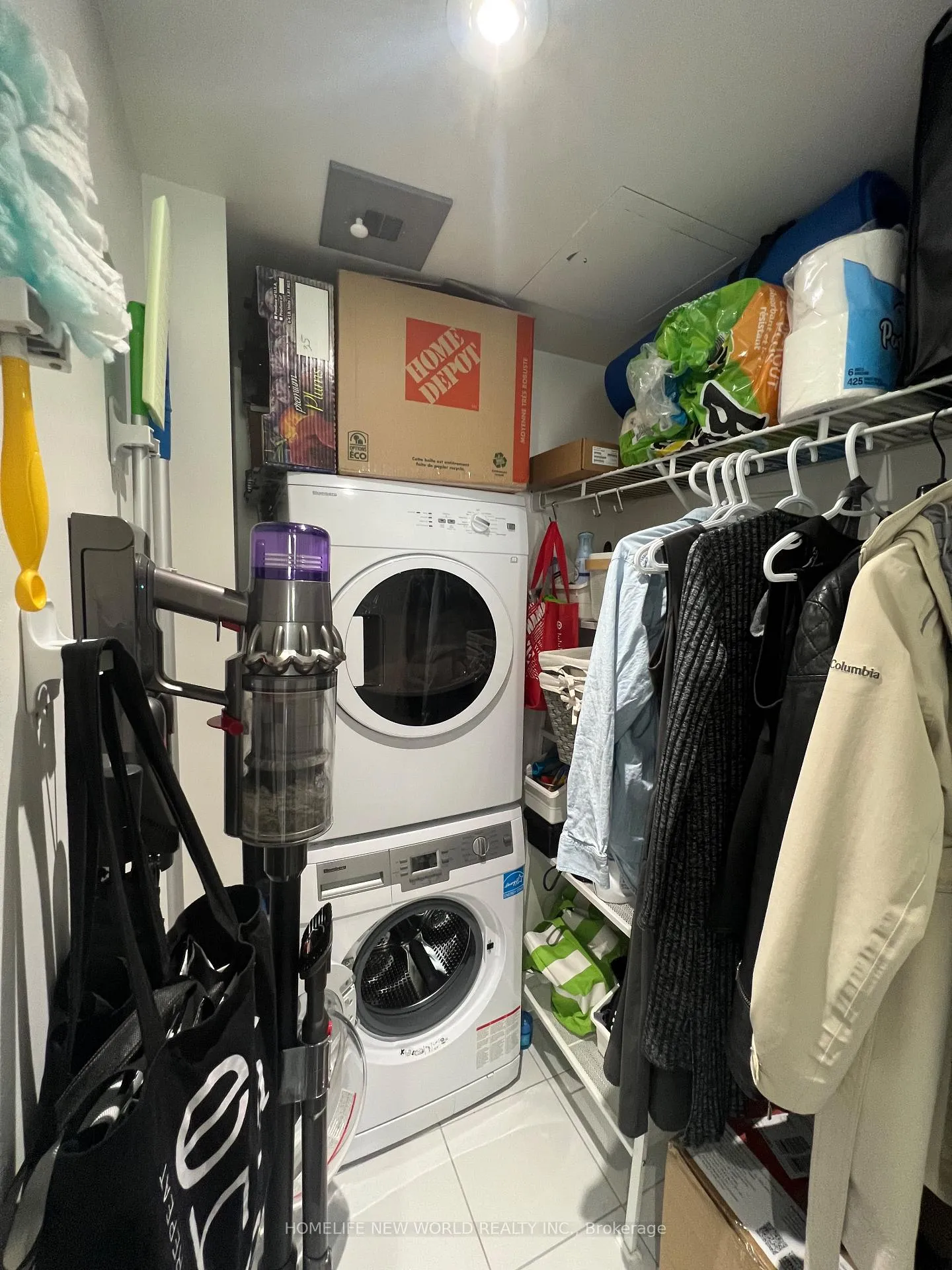 Photo 17 of Unit 3707, 88 Harbour Street, Toronto, Waterfront Communities — HOMEH