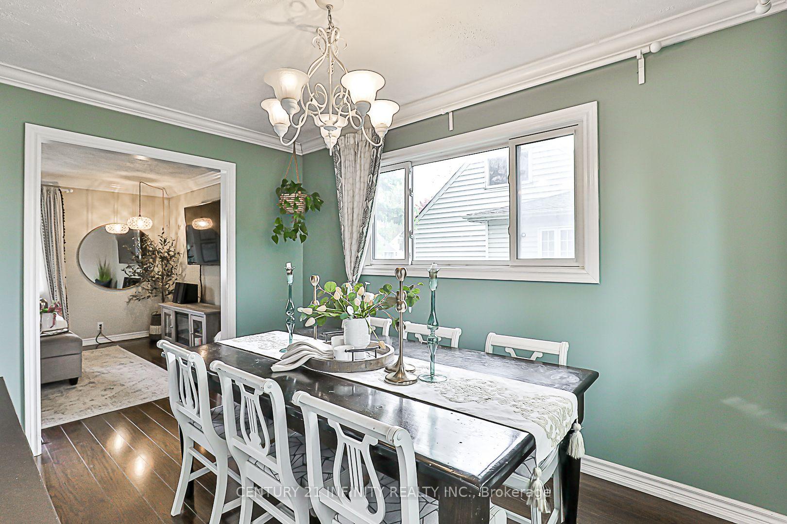 Photo 10 of 129 Admiral Road, Ajax, South East — HOMEH