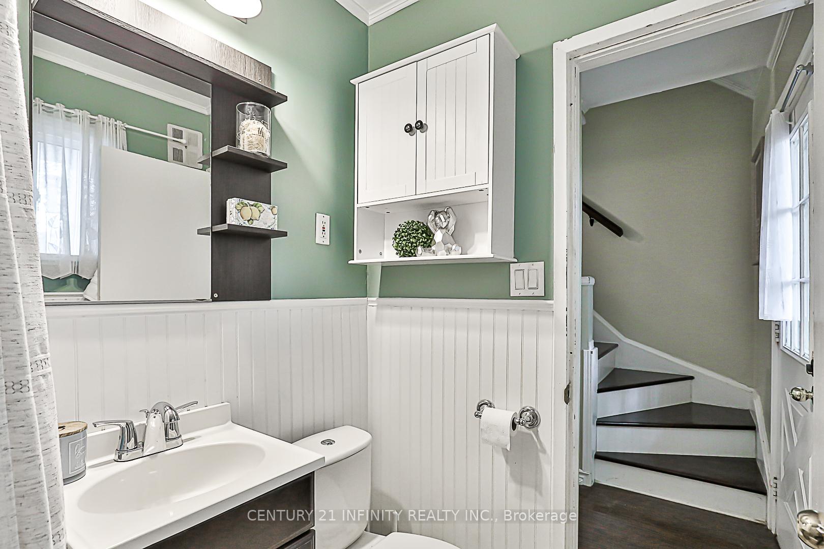 Photo 20 of 129 Admiral Road, Ajax, South East — HOMEH