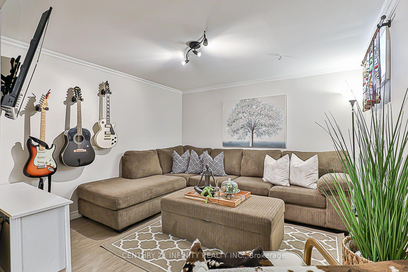 Photo 34 of 129 Admiral Road, Ajax, South East — HOMEH