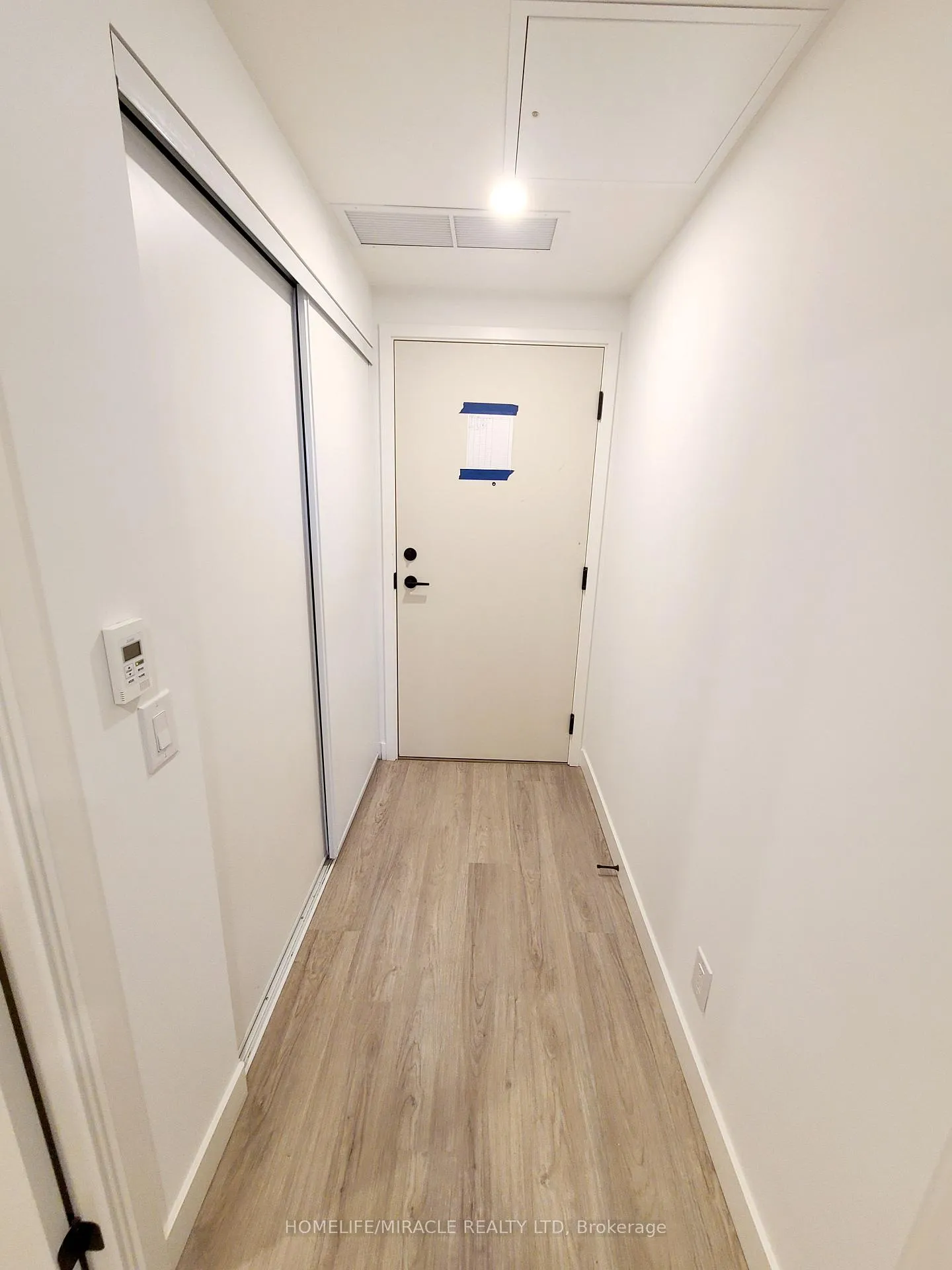 Photo 10 of Unit 325, 1050 Eastern Avenue, Toronto, The Beaches — HOMEH