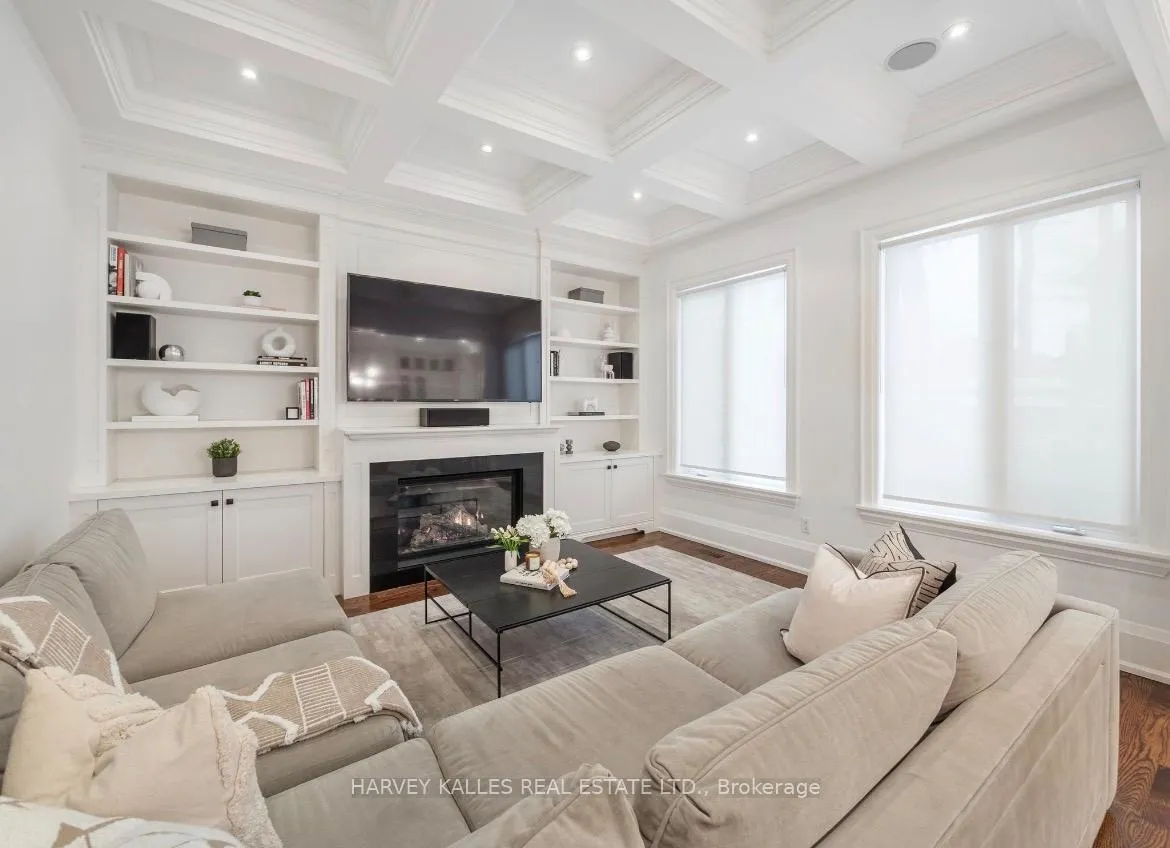 Photo 5 of 190 Carmichael Avenue, Toronto, Bedford Park-Nortown — HOMEH