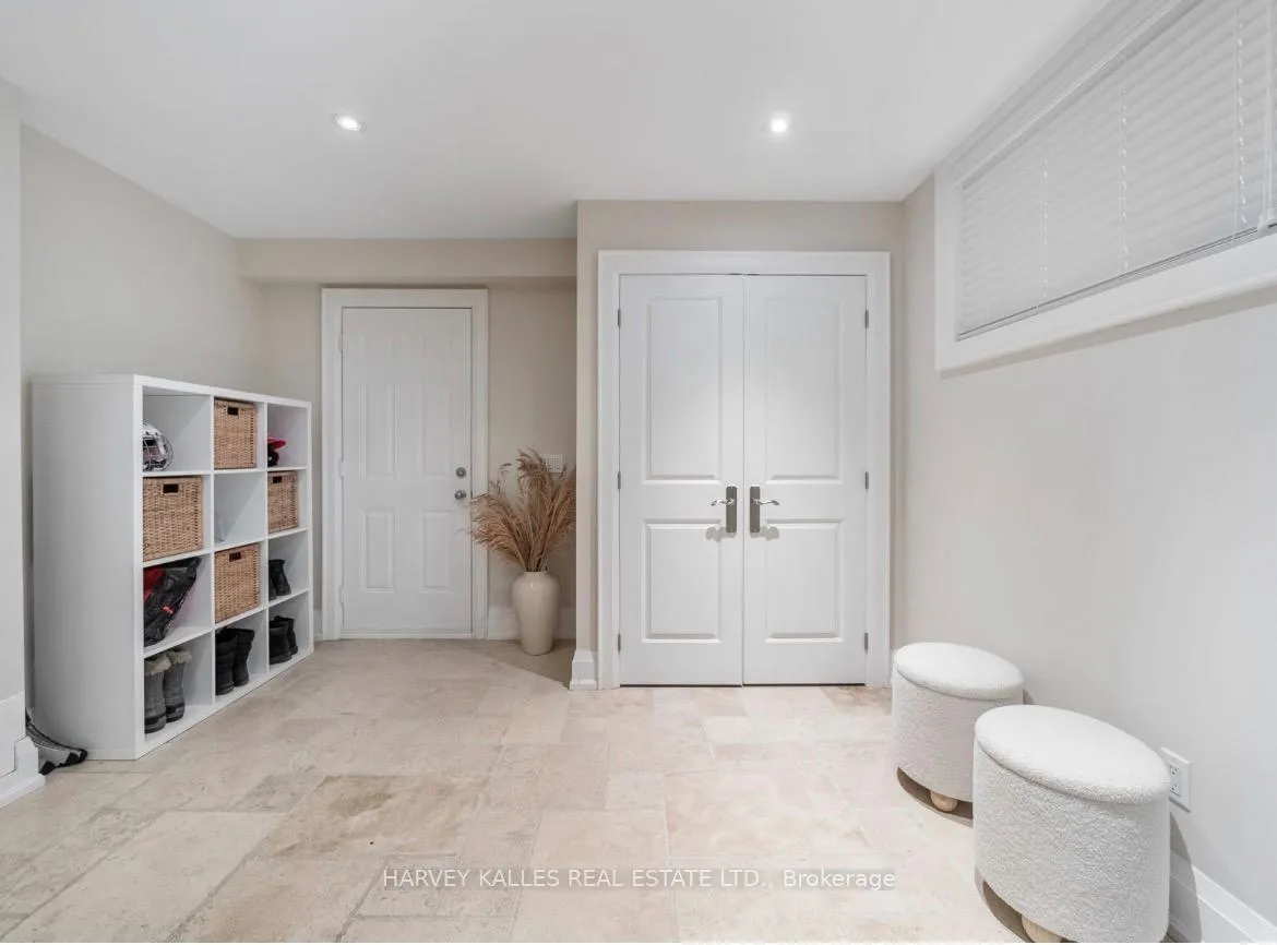 Photo 20 of 190 Carmichael Avenue, Toronto, Bedford Park-Nortown — HOMEH