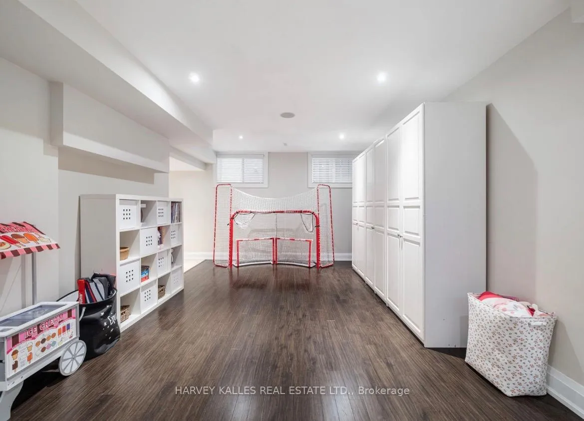 Photo 22 of 190 Carmichael Avenue, Toronto, Bedford Park-Nortown — HOMEH