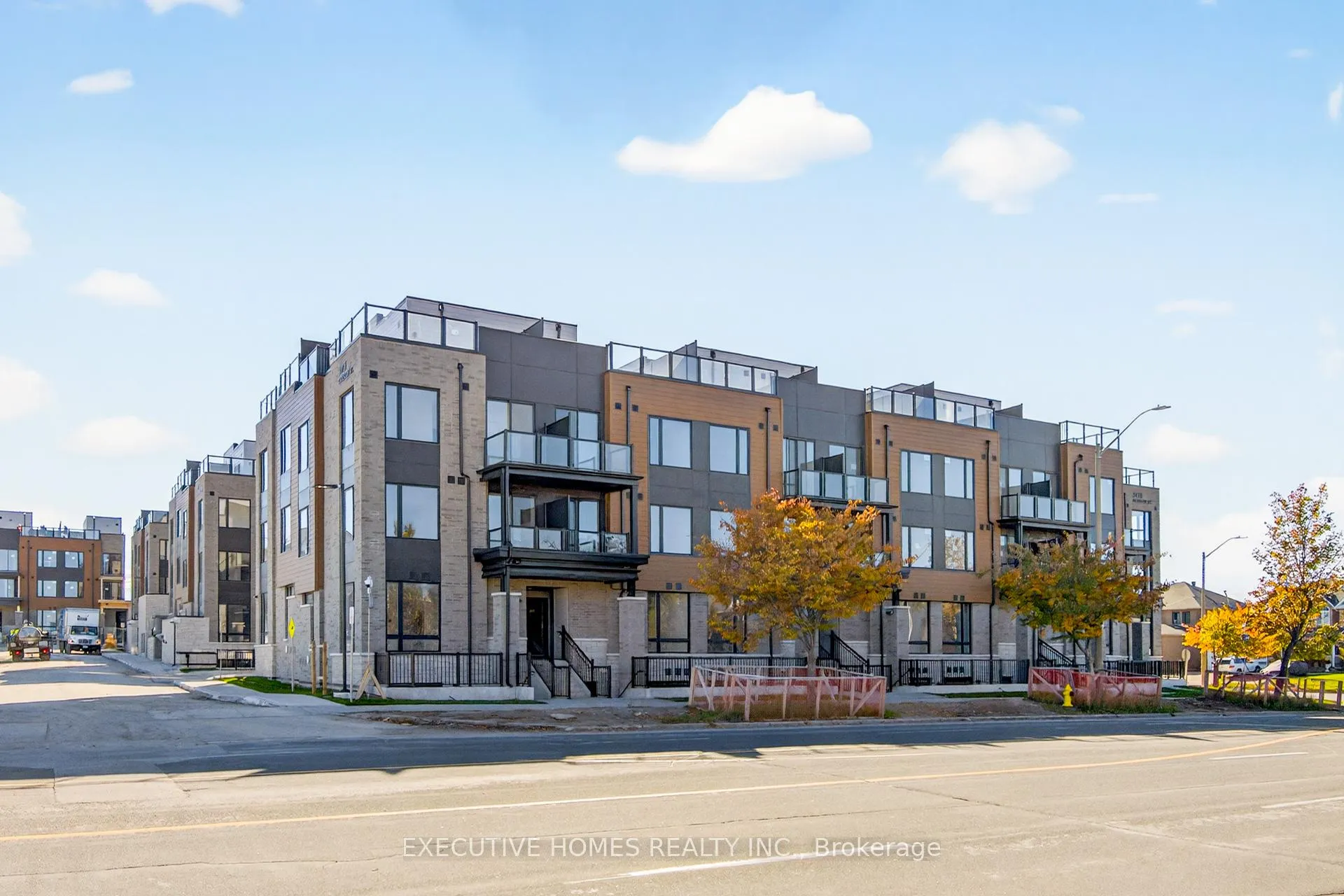 Photo 2 of Unit 8, 3175 Denison Street, Markham, Middlefield — HOMEH