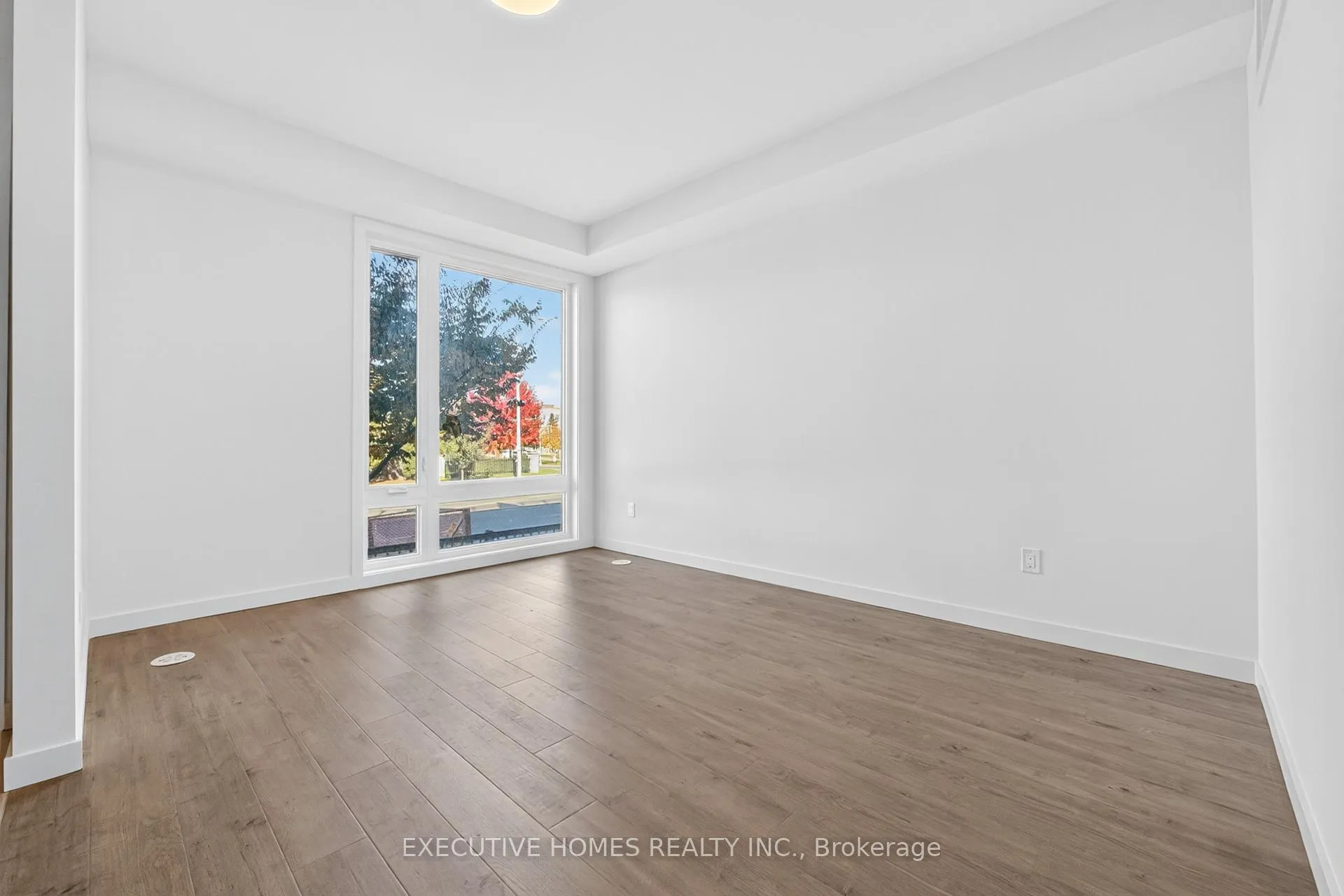 Photo 9 of Unit 8, 3175 Denison Street, Markham, Middlefield — HOMEH