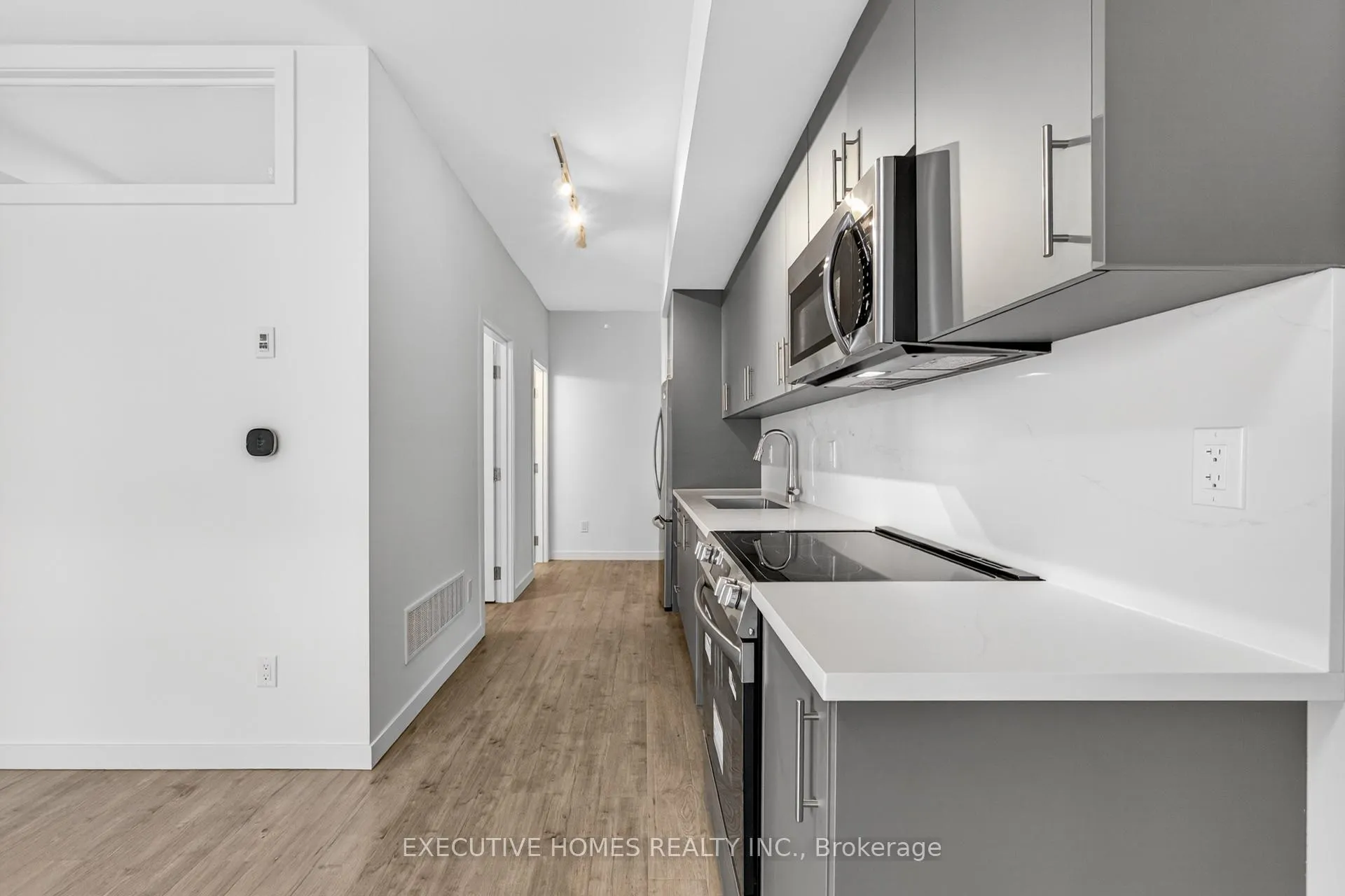 Photo 17 of Unit 8, 3175 Denison Street, Markham, Middlefield — HOMEH