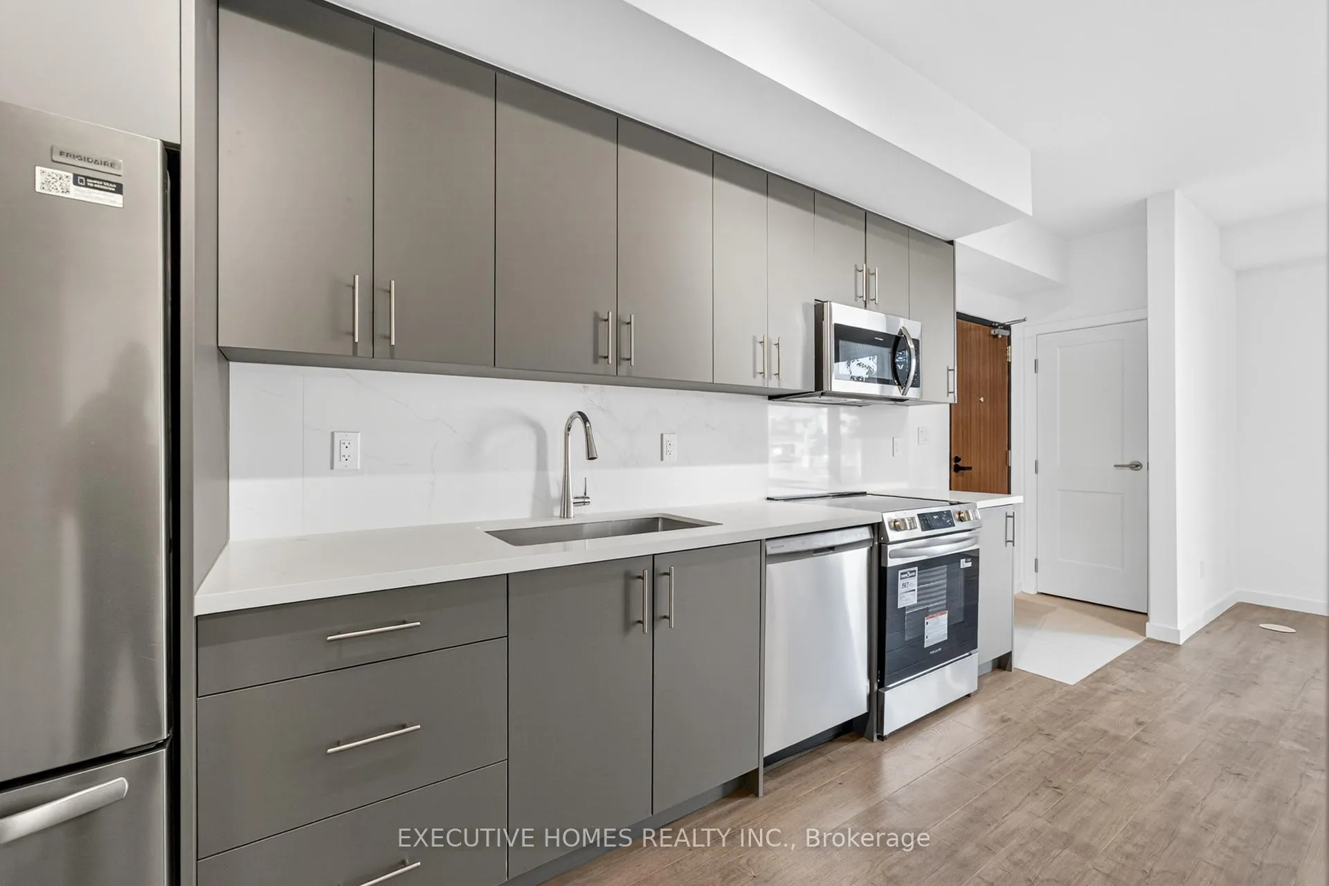 Photo 18 of Unit 8, 3175 Denison Street, Markham, Middlefield — HOMEH