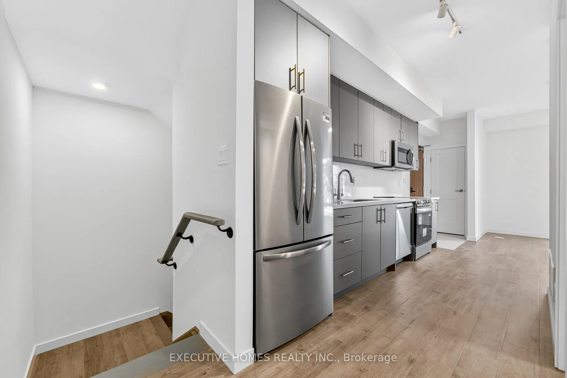 Photo 26 of Unit 8, 3175 Denison Street, Markham, Middlefield — HOMEH
