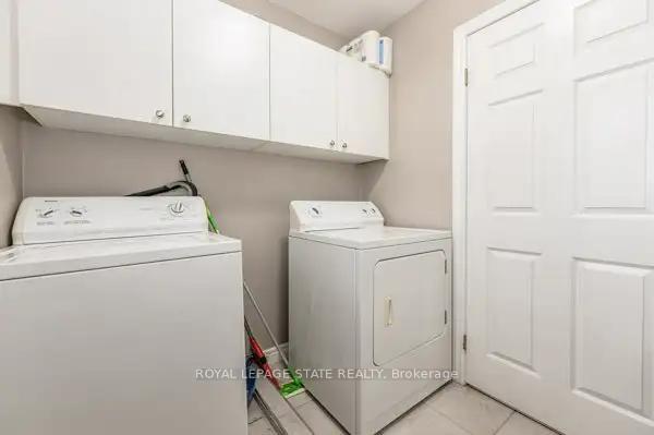 Photo 4 of Unit 18, 876 Golf Links Road, Hamilton, Ancaster — HOMEH