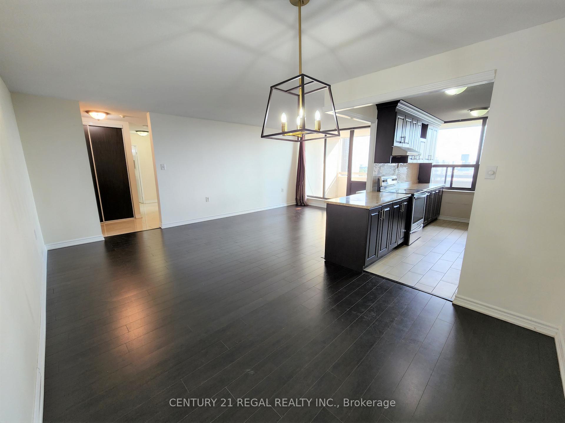 Photo 3 of Unit 1510, 18 Knightsbridge Road, Brampton, Queen Street Corridor — HOMEH