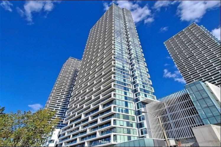 Front of Unit 4707, 950 Portage Parkway