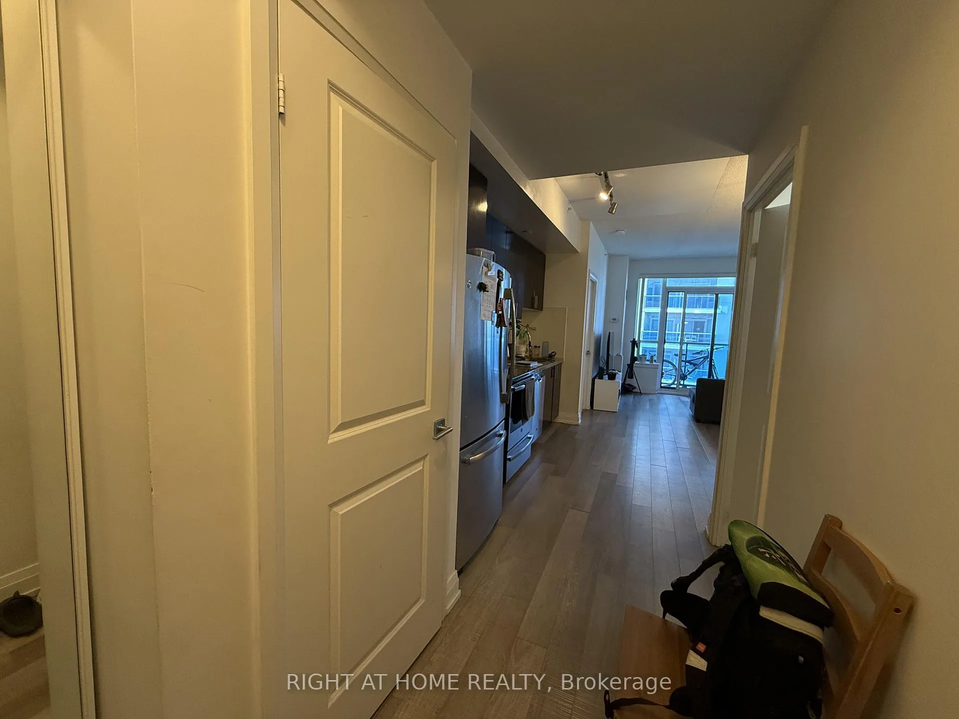 Photo 2 of Unit Ph307, 7167 Yonge Street, Markham, Thornhill — HOMEH
