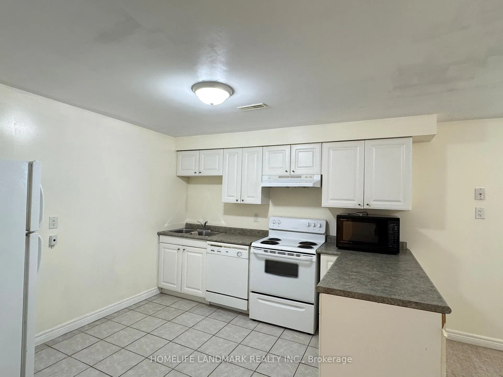 Photo 12 of Unit Lower, 23 Loon Avenue, Barrie, Painswick South — HOMEH