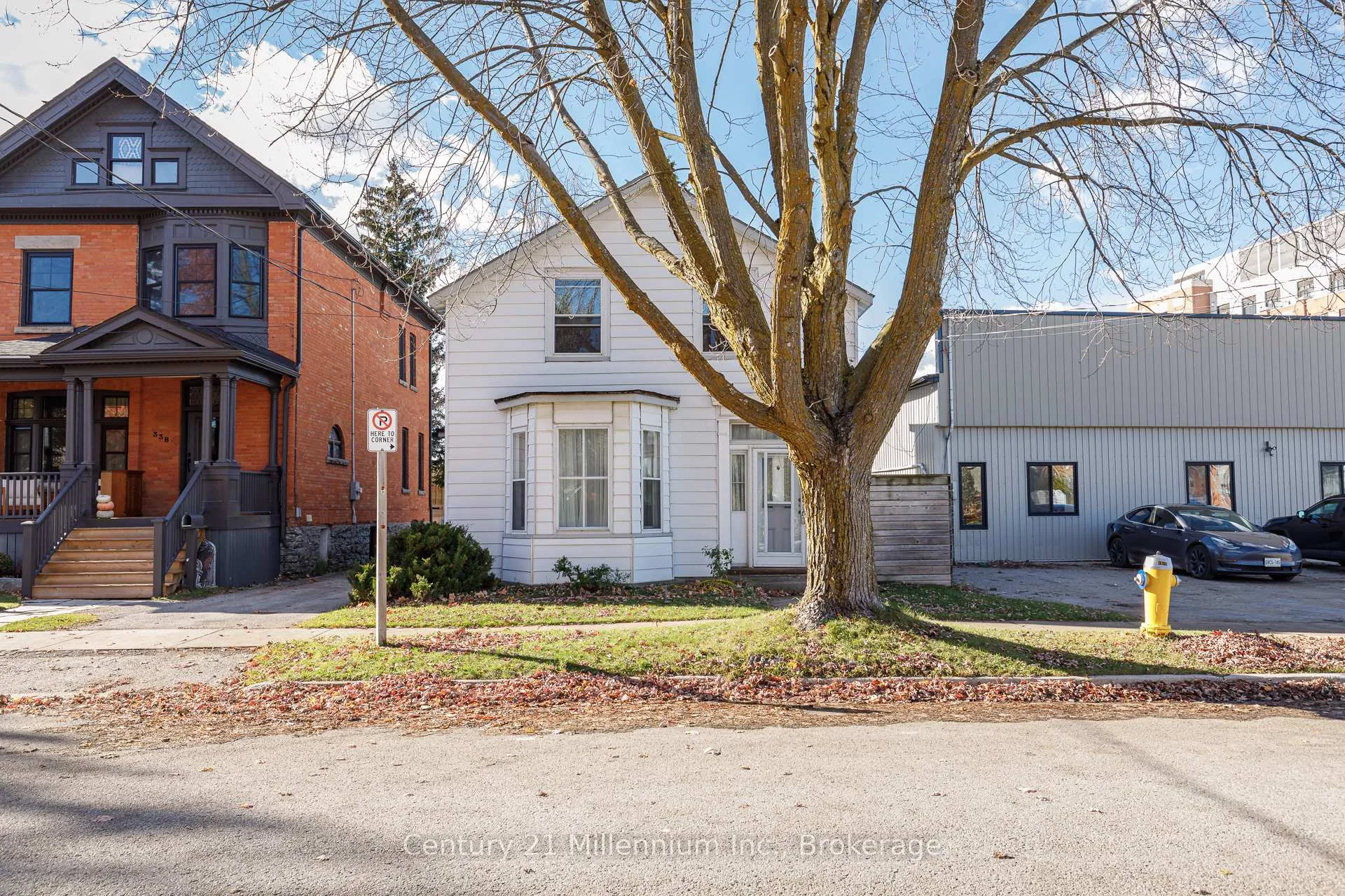 Photo 3 of 332 Ste Marie Street, Collingwood — HOMEH