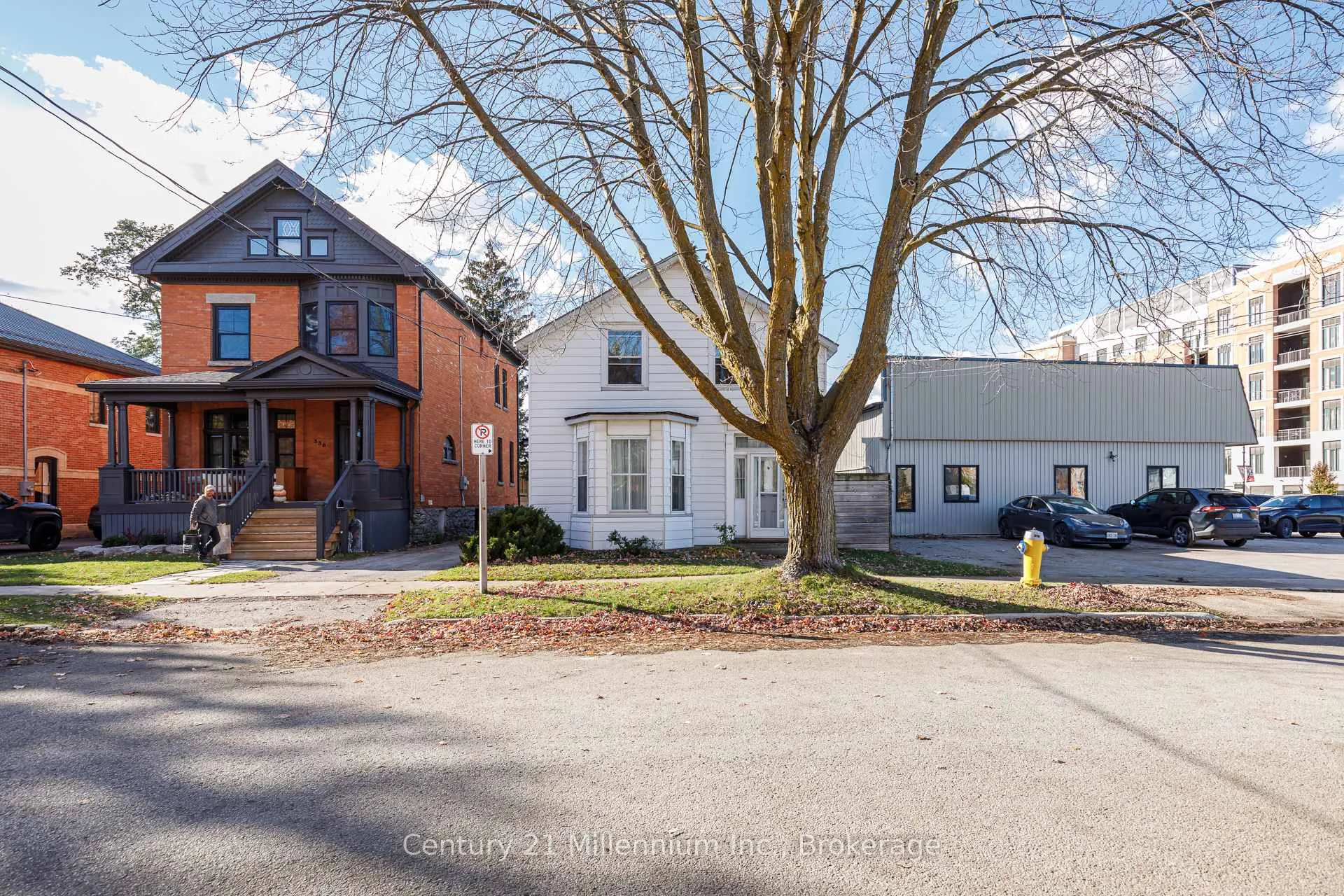 Photo 4 of 332 Ste Marie Street, Collingwood — HOMEH