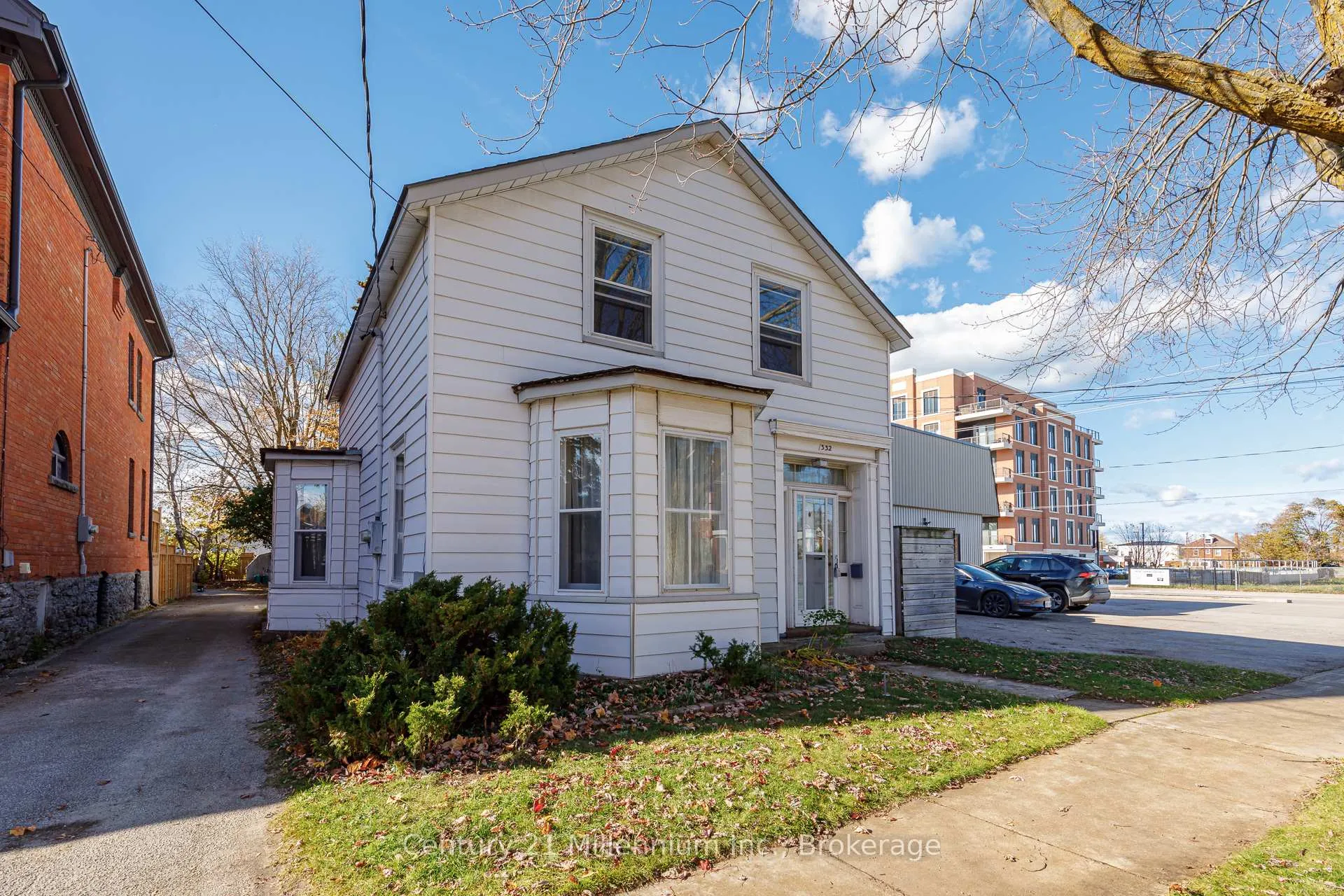 Photo 5 of 332 Ste Marie Street, Collingwood — HOMEH