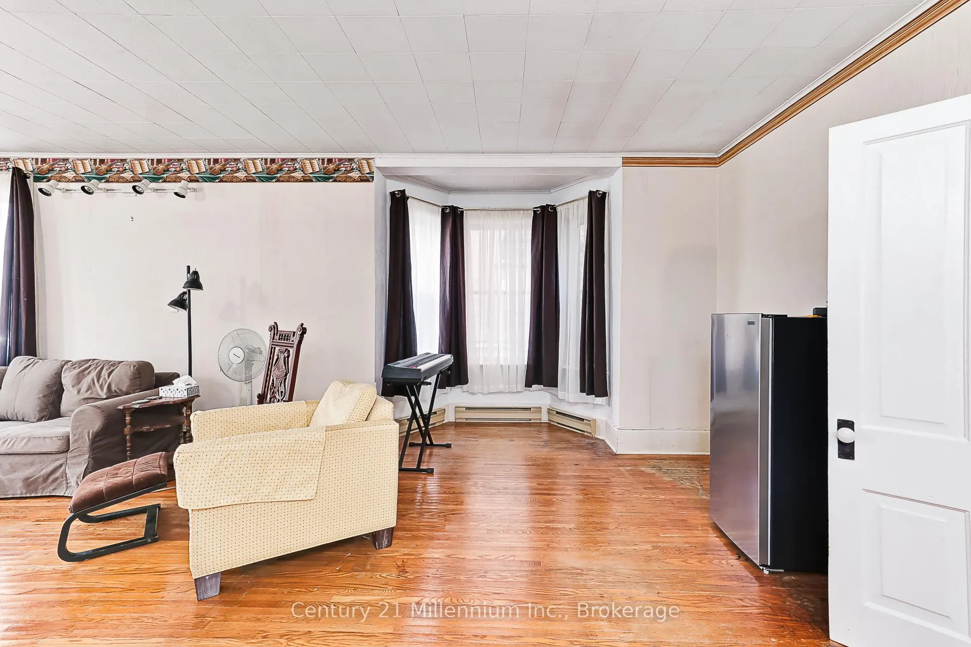 Photo 15 of 332 Ste Marie Street, Collingwood — HOMEH