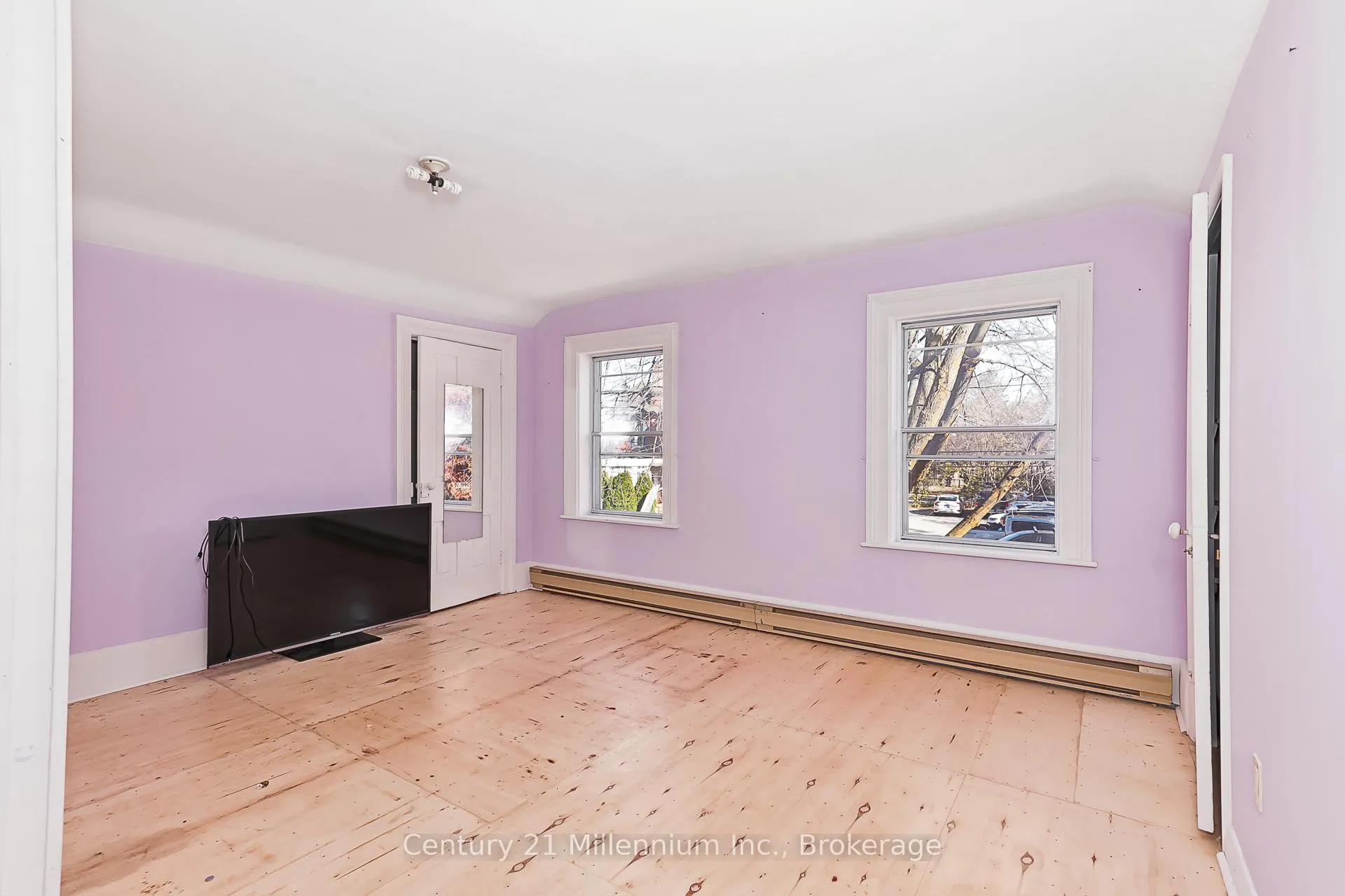 Photo 37 of 332 Ste Marie Street, Collingwood — HOMEH
